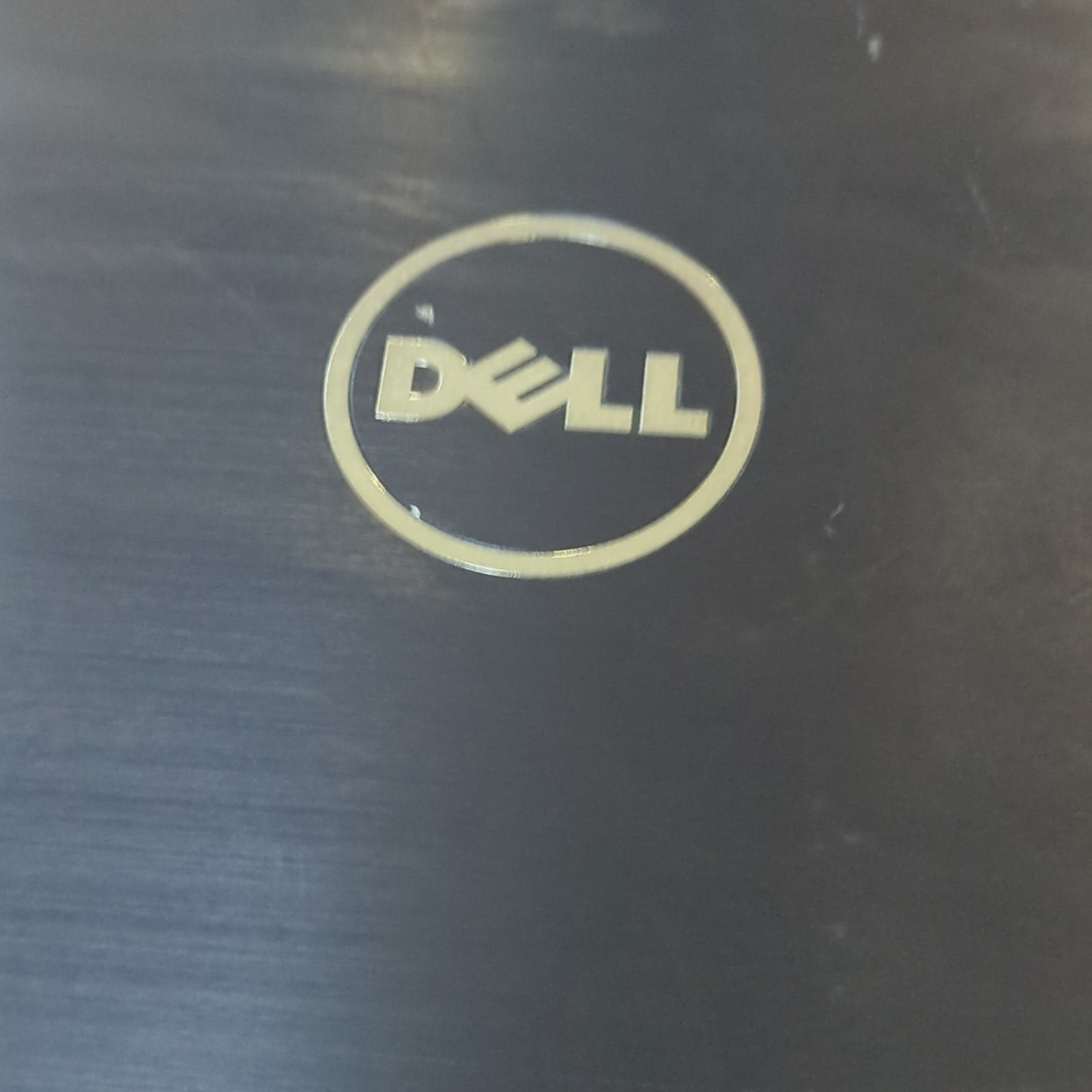 lot of 2 Dell and one hp with out charge you will get what you see in the pictur