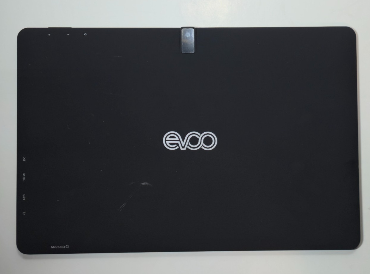 EVOO 10.1″ Tablet w/ Docking Keyboard, 32GB, Black, Dual Cameras, Needs Battery