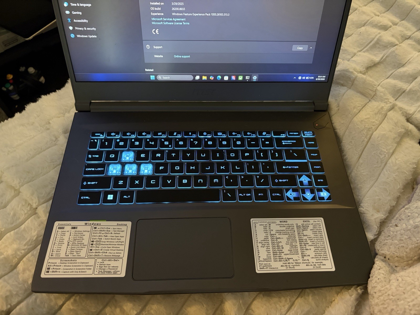 msi gaming laptop thin 15 B13UC