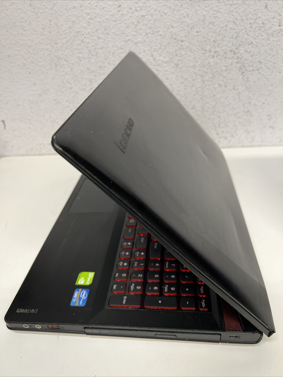 Lenovo IdeaPad Y500 15.6″ Intel Core i7-3630M 2.4GHz 8GB 500GB HD GT 750M *READ*