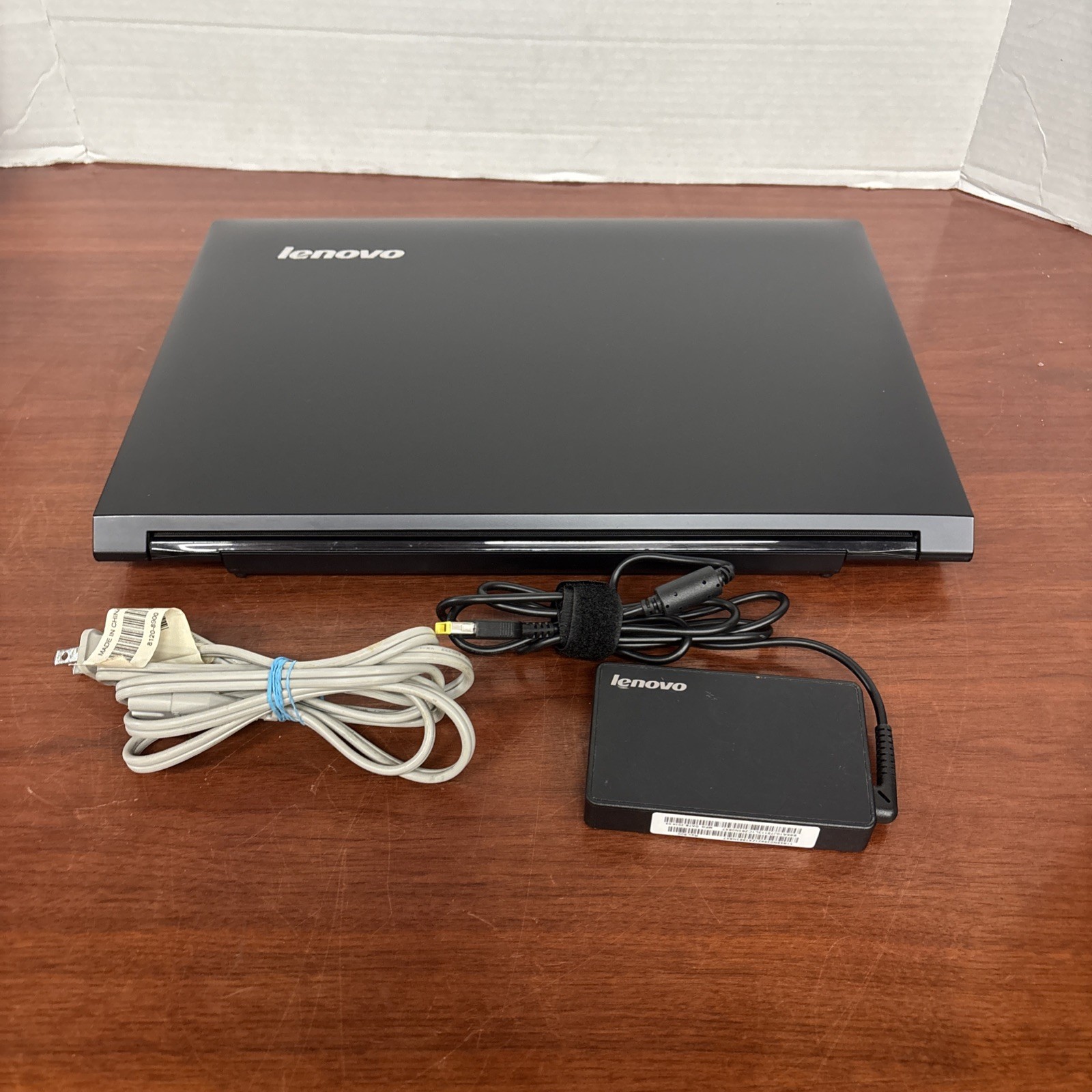 Lenovo B50-45 Laptop AMD E1 8GB RAM 300GB HDD Win 7 Pro