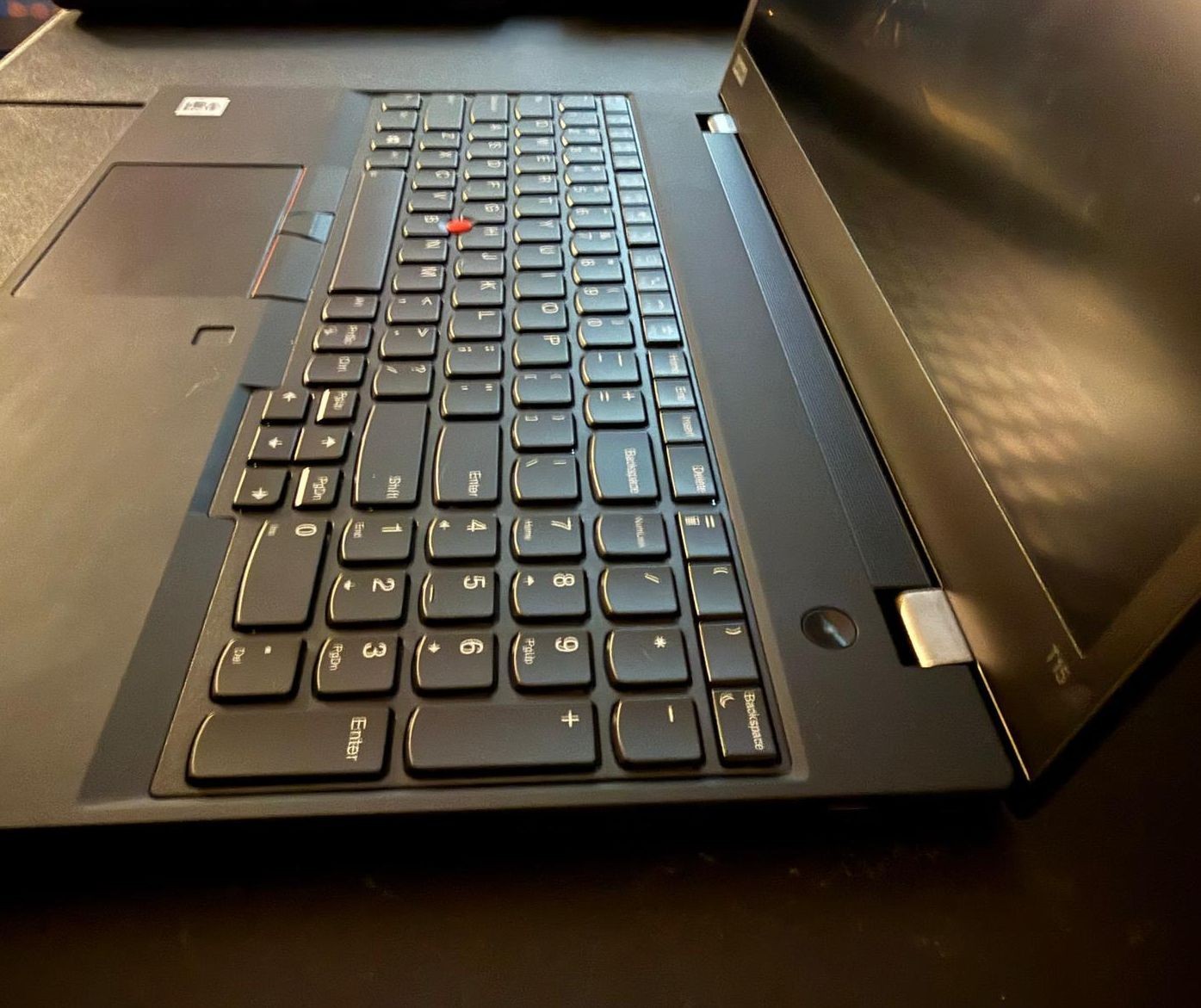 Lenovo ThinkPad T15 15.6″ 238GB SSD, Intel Core i7 1th Gen, 16GB RAM