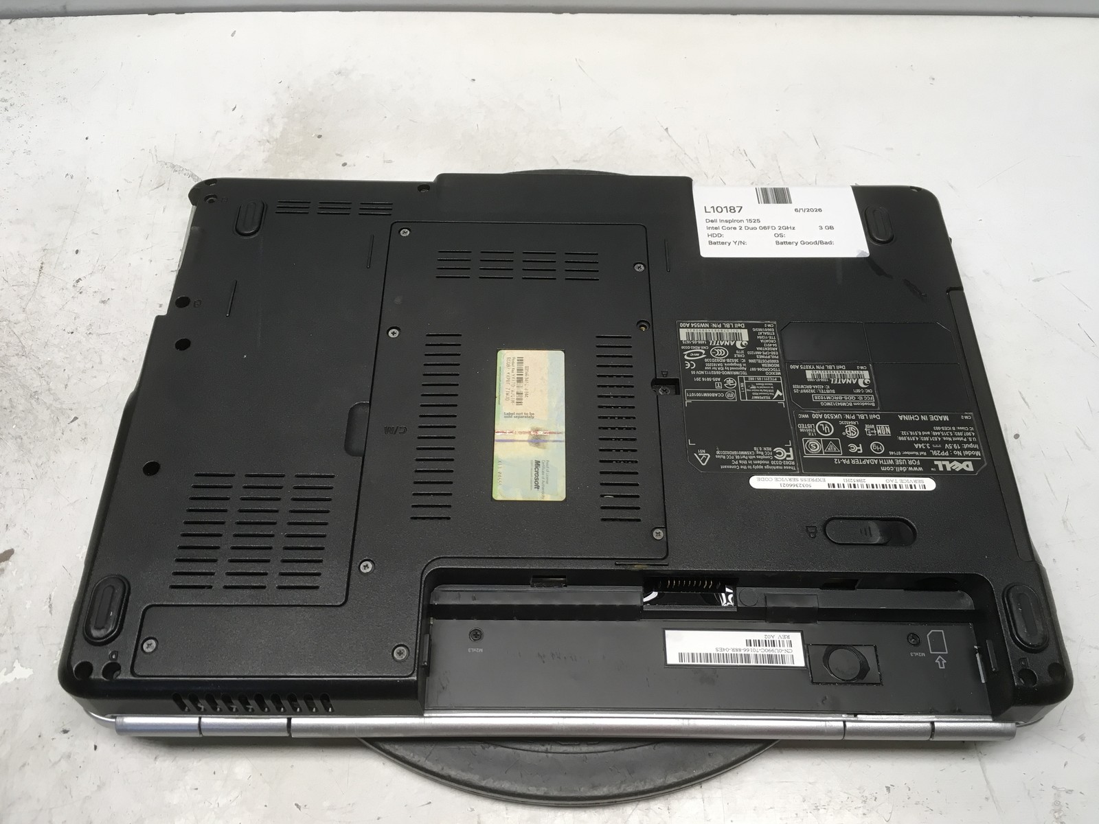 Dell Inspiron 1525 Intel Core 2 Duo 06FD 2GHz 3 GB NO HDD No Batt