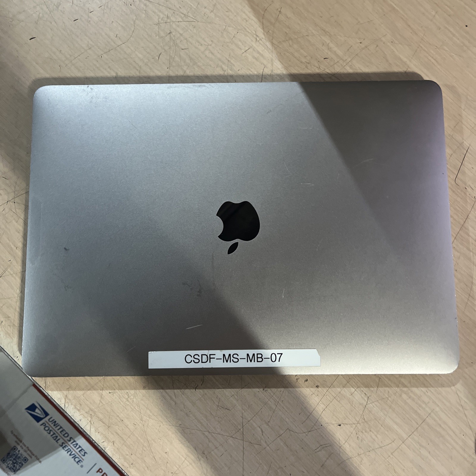 APPLE MACBOOK PRO 13″ MID-2017 CORE I5-7360U 2.3GHZ 8GB RAM NO HD :