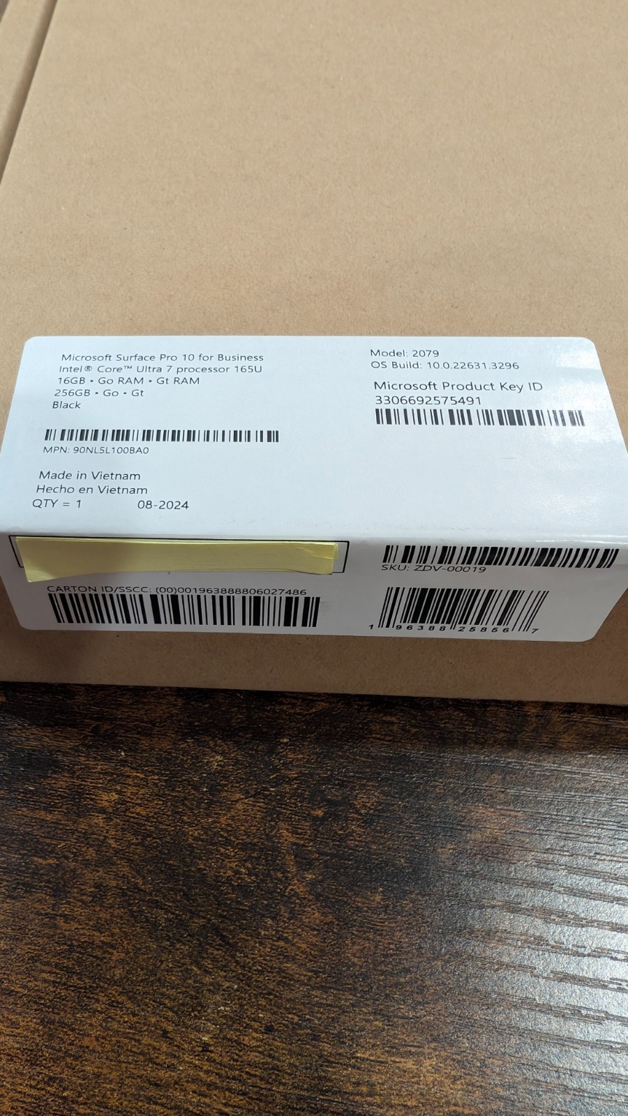 NEW Microsoft Surface Pro 10 13″ Intel Ultra 7 165U Model 2079 Warranty 10/2028