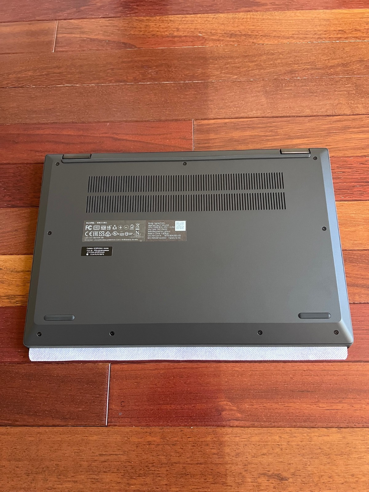 Lenovo Ideapad Flex 5i 14″ FHD Touch Ryzen 3 5300U 4GB RAM 512GB SSD Win11H Grey