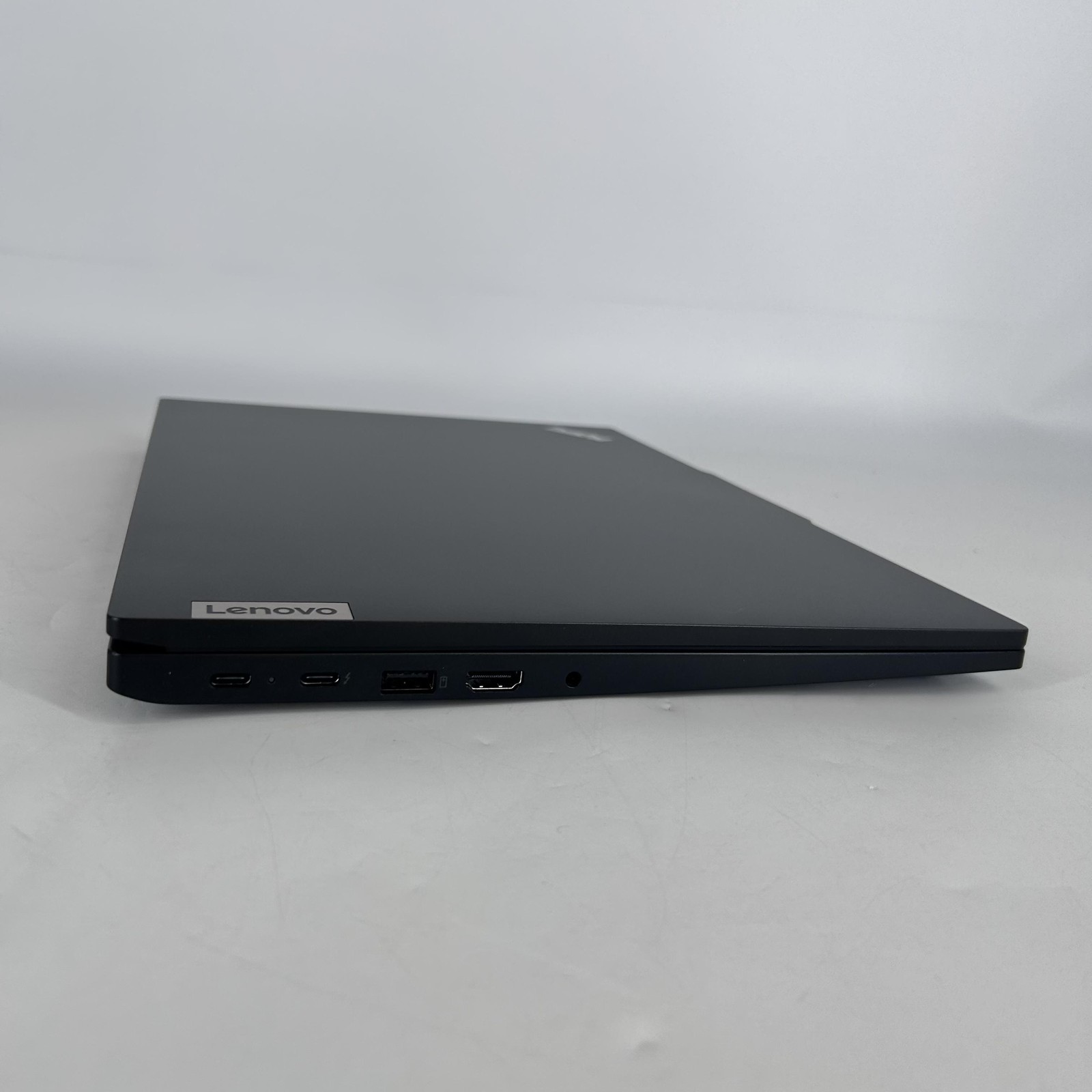 Lenovo ThinkPad E16 Gen 2 Black FHD+ 1.3 GHz Ultra 5 125U 16GB 256GB Very Good
