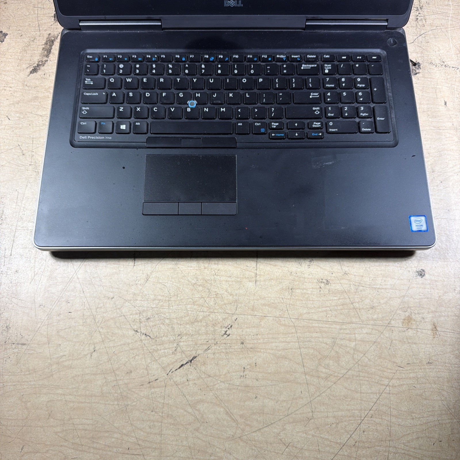 DELL PRECISION 7710 INTEL XEON 8GB RAM **NO POWER ON **NO HD/ NO CADDIE/ NO OS