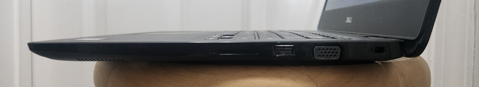 Dell Latitude 3400 💻 Win 11 pro i5-8265U 1.6GHz 8GB Ram 256GB m.2 nvme ssd🔥