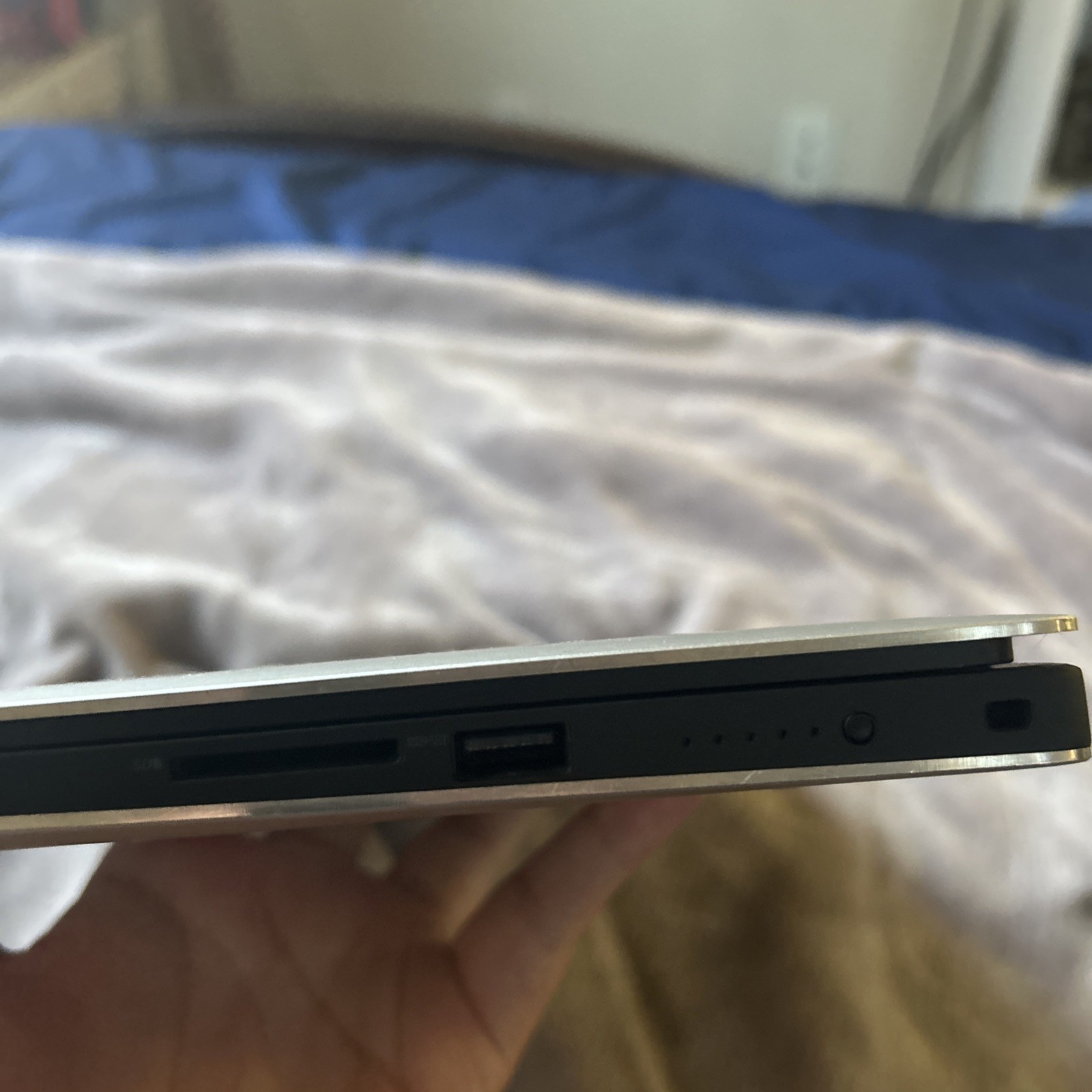 Dell XPS 15 GeForce 1050 I5-8300H