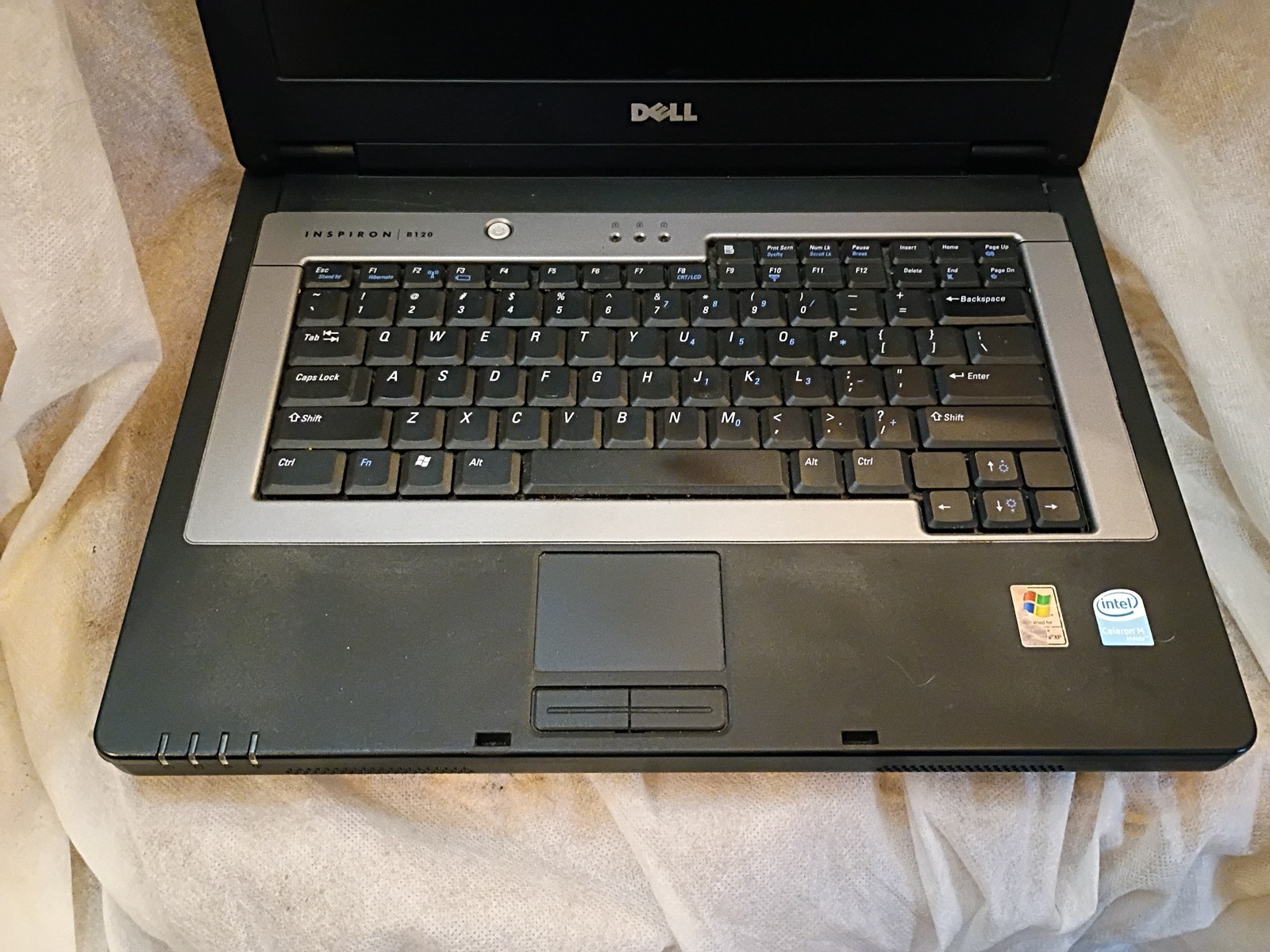Dell Inspiron B120 Laptop Model PP21L Windows XP Home Untested No Power Cord