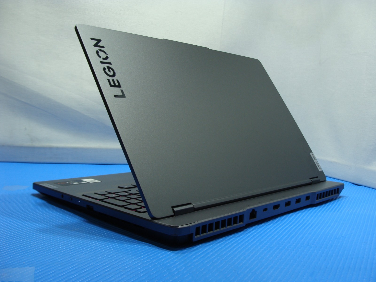 Lenovo Legion 5 15IAH7 15.6″ FHD 165hz i5-12500H 2.5GHz 16GB 512GB RTX 3050 Ti