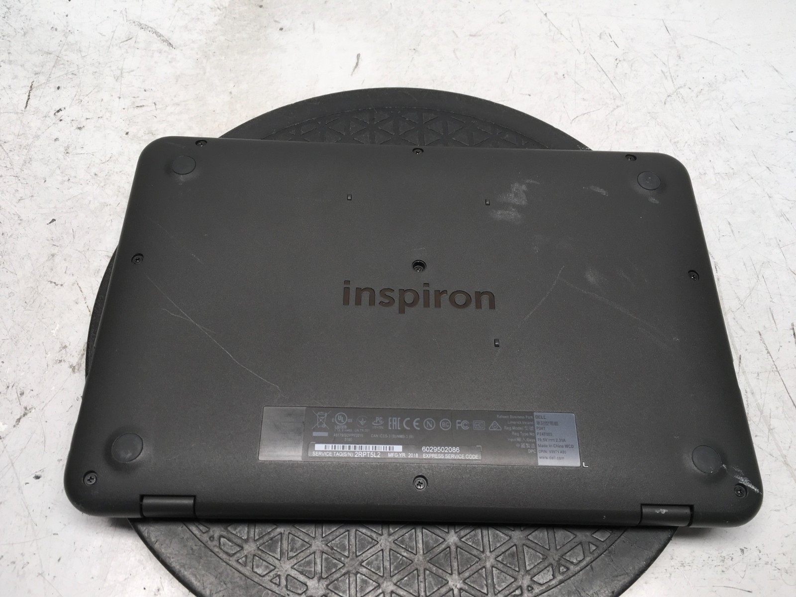 Dell Inspiron 3180 AMD A6-9220E 1600MHz 4 GB NO HDD