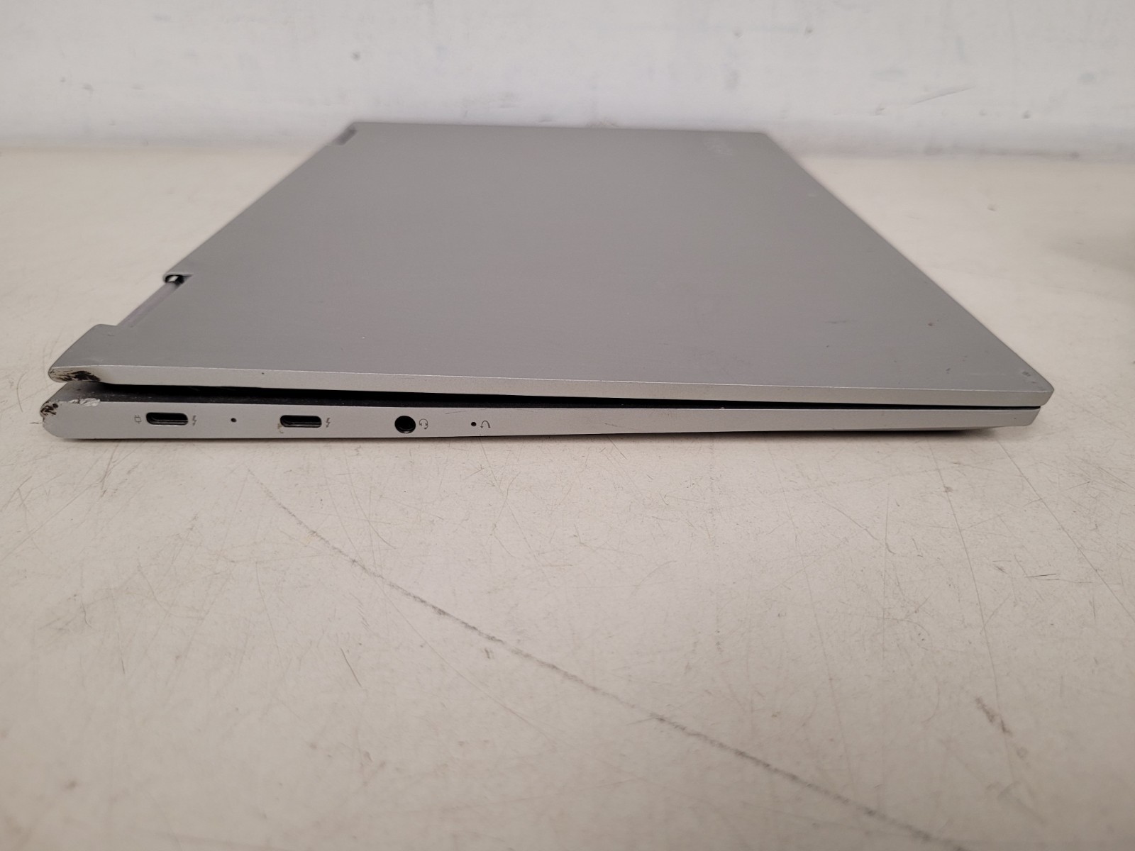 Lenovo yoga 730 14″ touch i5-8250u 1.6ghz 8gb ram no ssd *parts READ MP1DWH8E