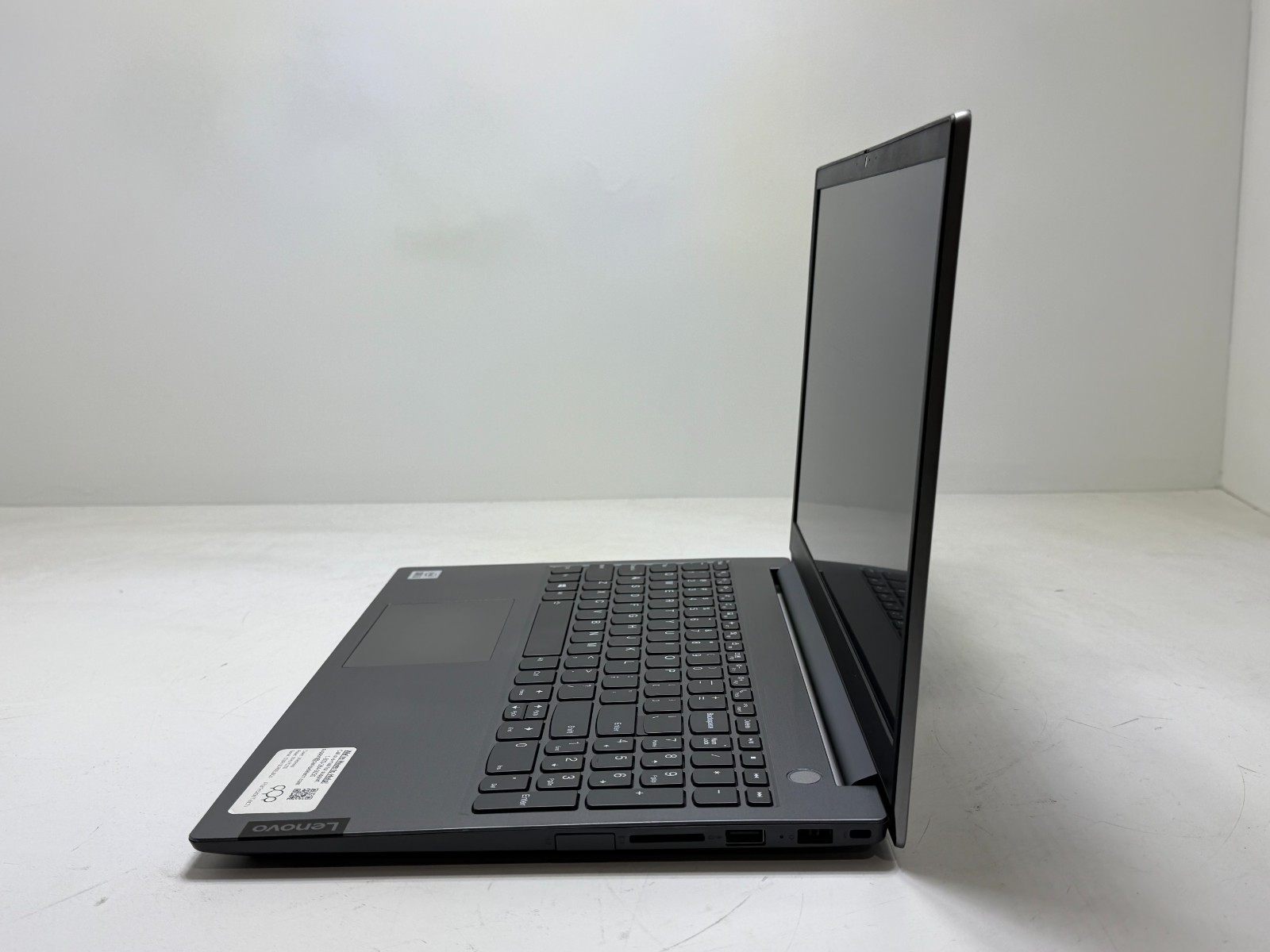Lenovo Thinkbook 15-IIL Intel Core i5-1035G1 16GB RAM 256GB SSD Win 11 read