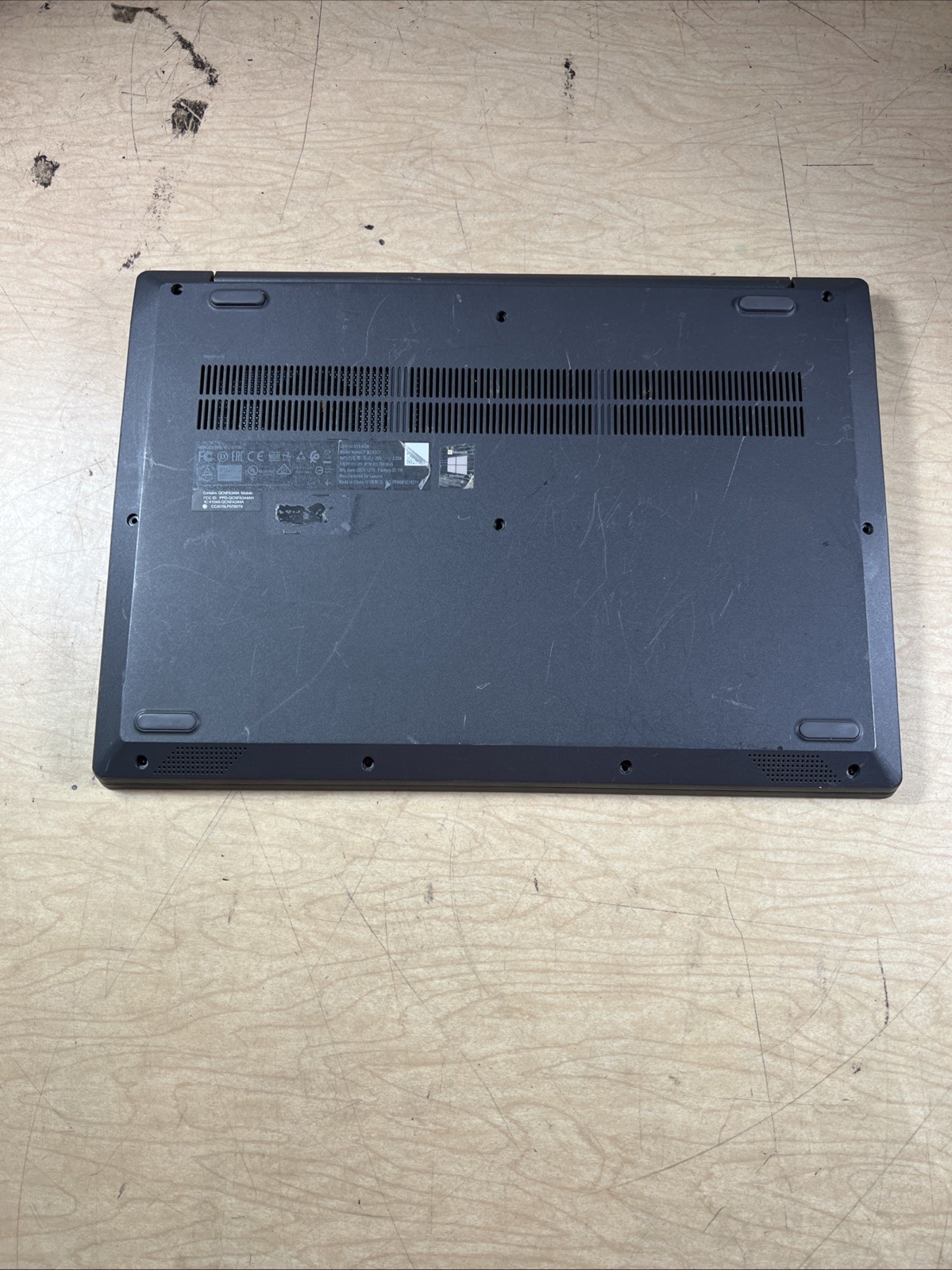 LENOVO V15-ADA AMD ATHLON GOLD 3150U 8GB RAM **NO HD/ NO CADDIE/ NO OS