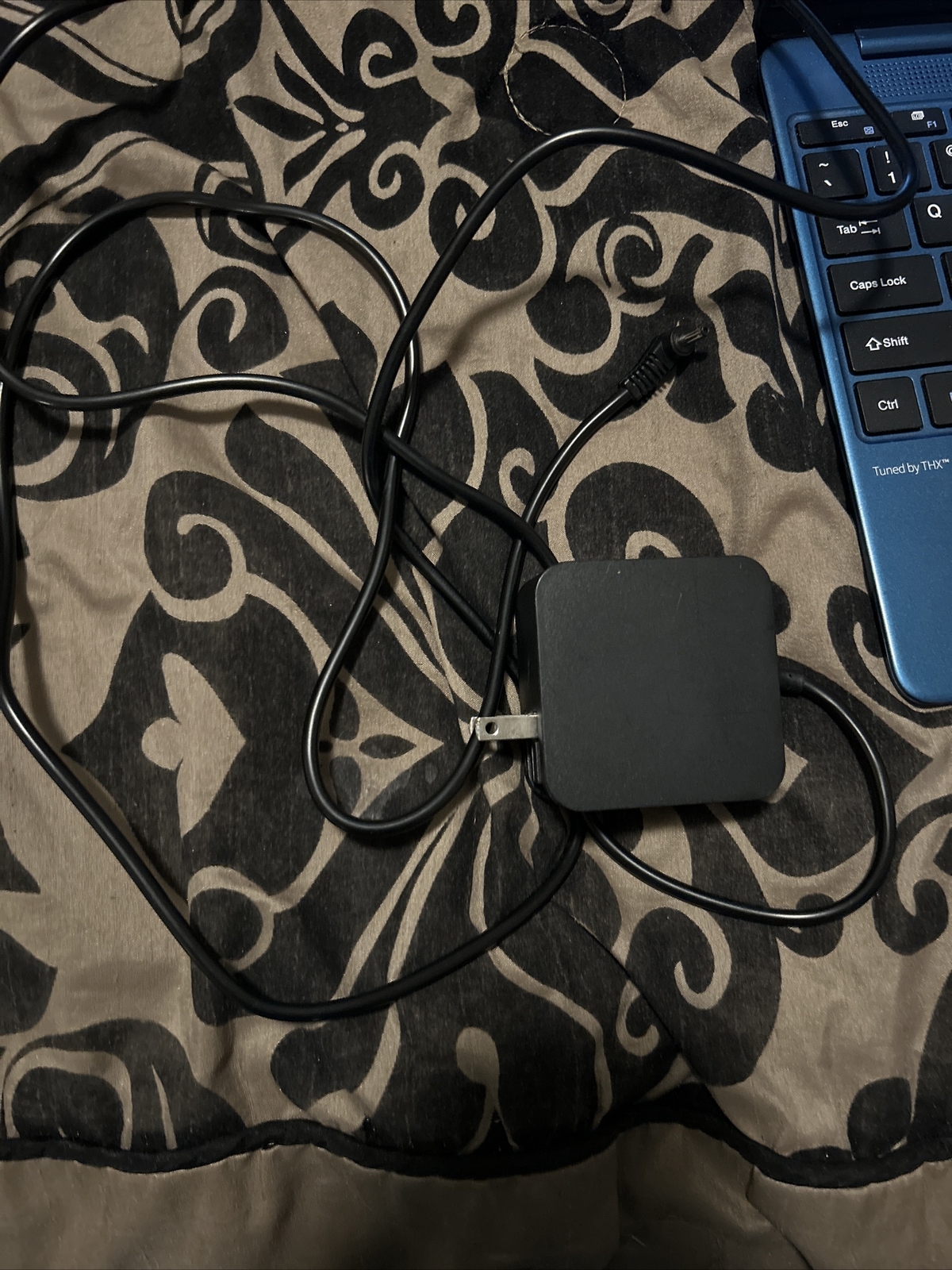 gateway laptop Model: GETN141-10BL. 512GB