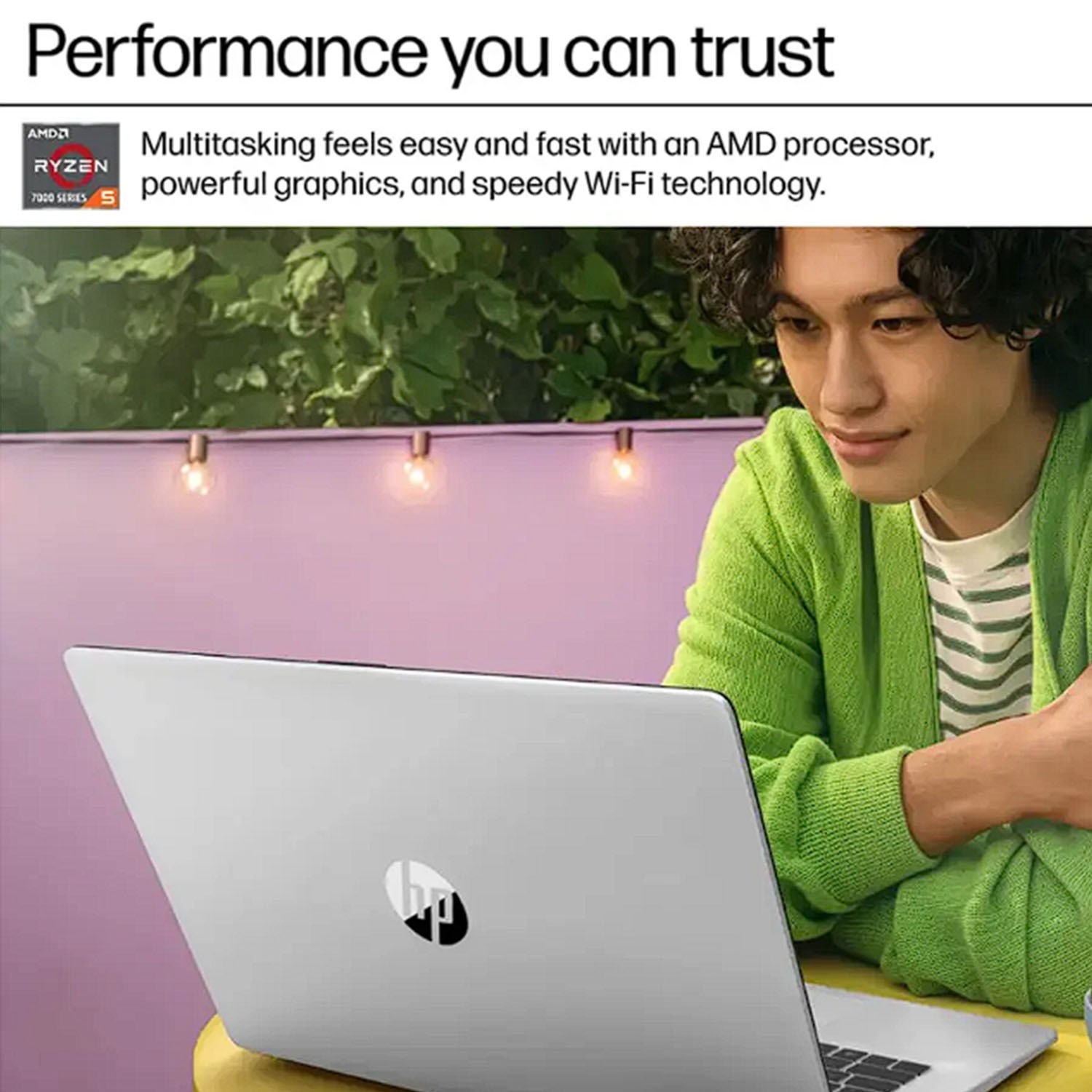 HP 17.3″ Full HD Laptop 4-core AMD Ryzen 5 7520U 8GB RAM 512GB SSD Win 11 Home