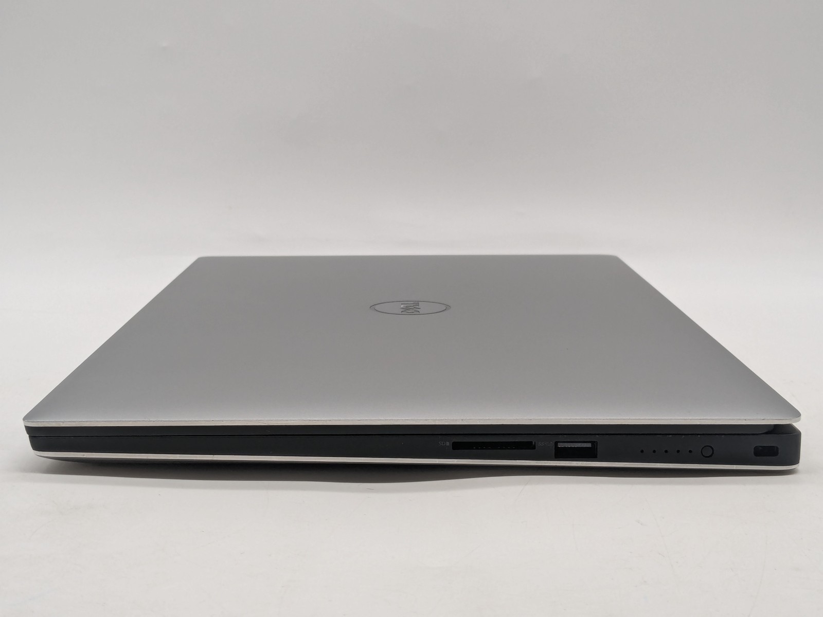Dell XPS 15 9560 15″ UHD 4K Touch I7-7700HQ GTX 1050 Backlit Motherboard *READ*