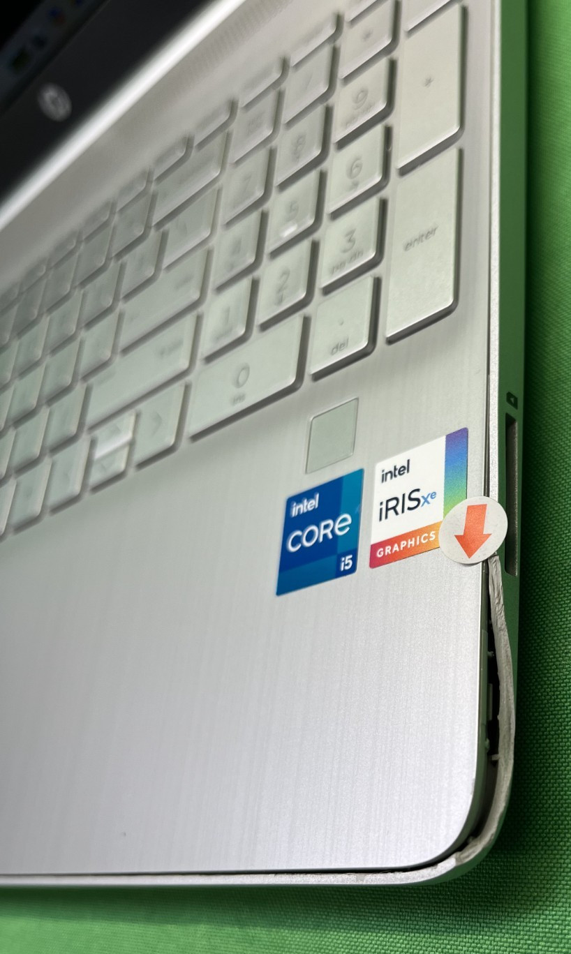 *AS IS-READ*HP 15t-dw300 15.6″ Intel Core i5-1135G7 @2.40GHz/8GB/256GB SSD/W11H
