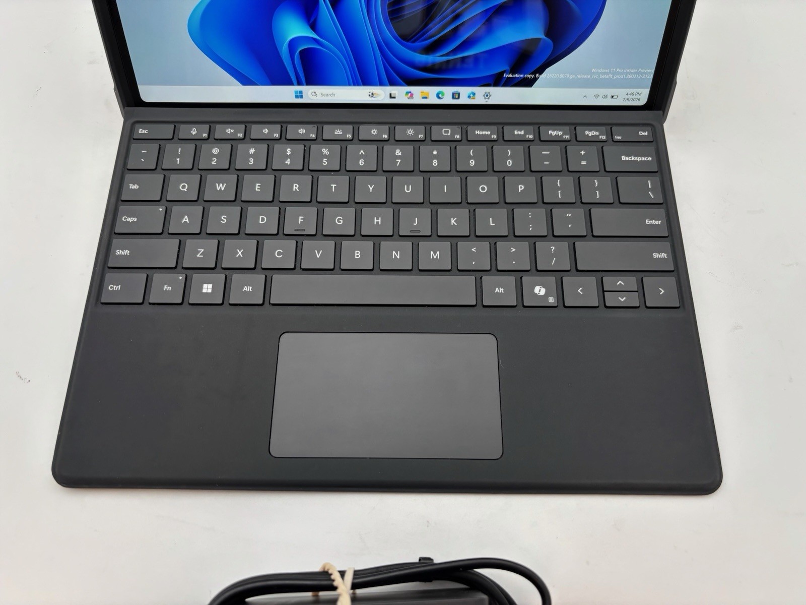 Microsoft Surface Pro 11 th Ed 13″ 512 GB SSD 16 GB RAM Snapdragon X 10-Core