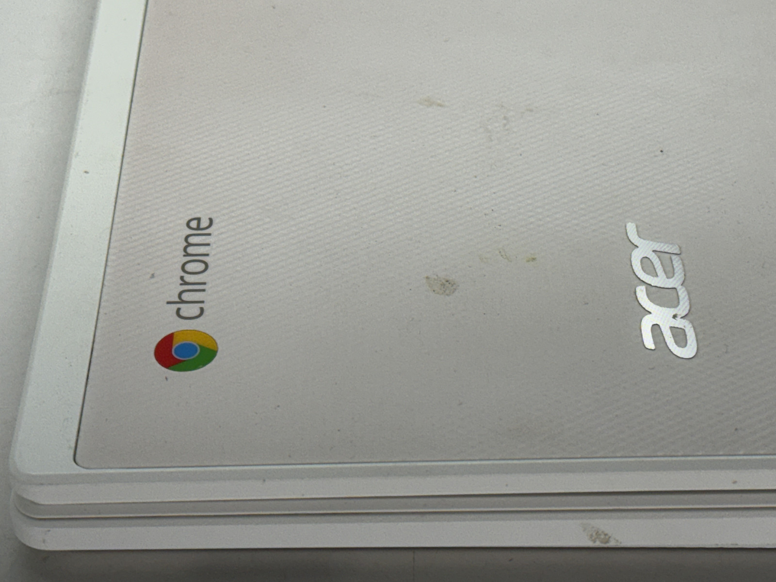 Acer Chromebook R11 Laptop Model N15Q8 Notebook UNTESTED BROKEN POWER CORD READ