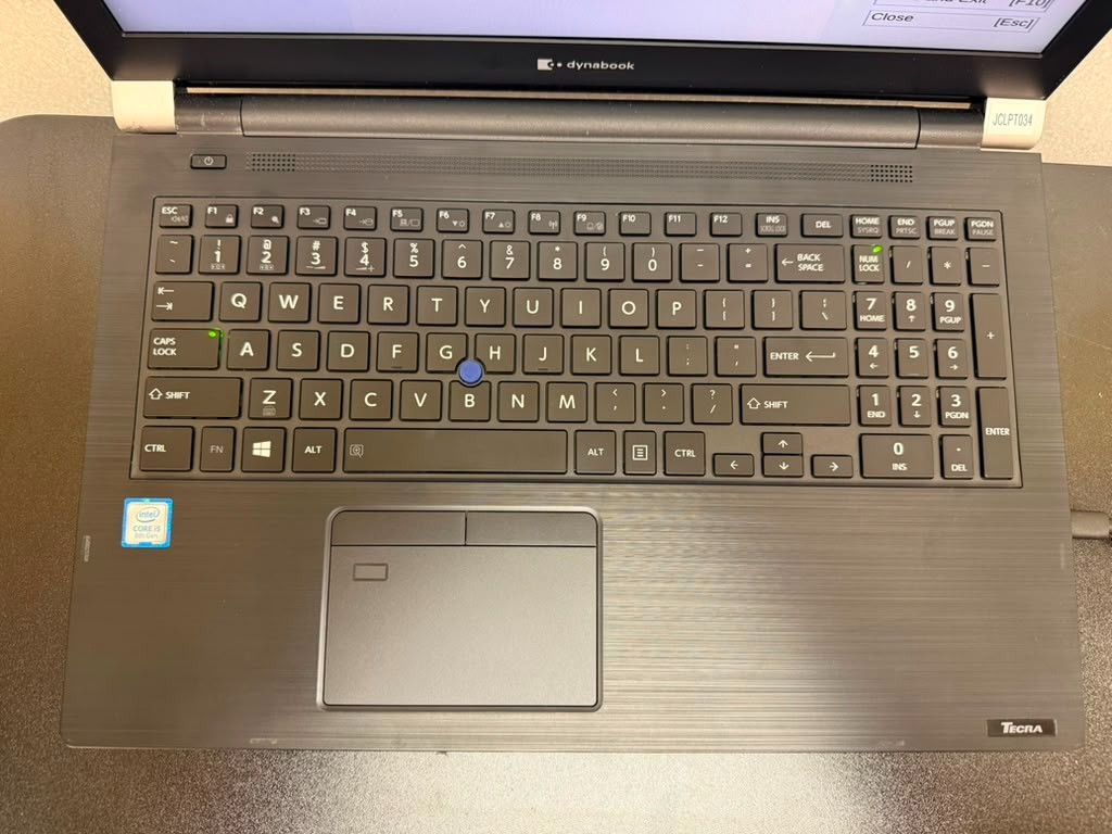 Dynabook Tecra A50-F 15.6″ i5-8265U 8GB RAM 0GB SSD No OS Used Laptop As-Is