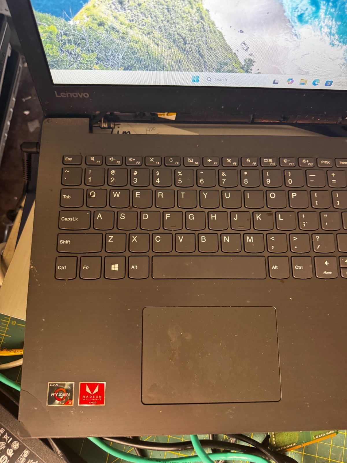 LENOVO IDEAPAD 330 Ryzen 3 2200U, 8GB RAM, 1TB SSD, Win11 *READ #6228