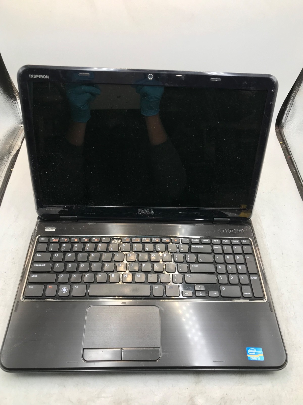 Dell Inspiron N5110 Intel Core i5-2410M 15.6″ -MELTED JACK/NO POWER-MZ