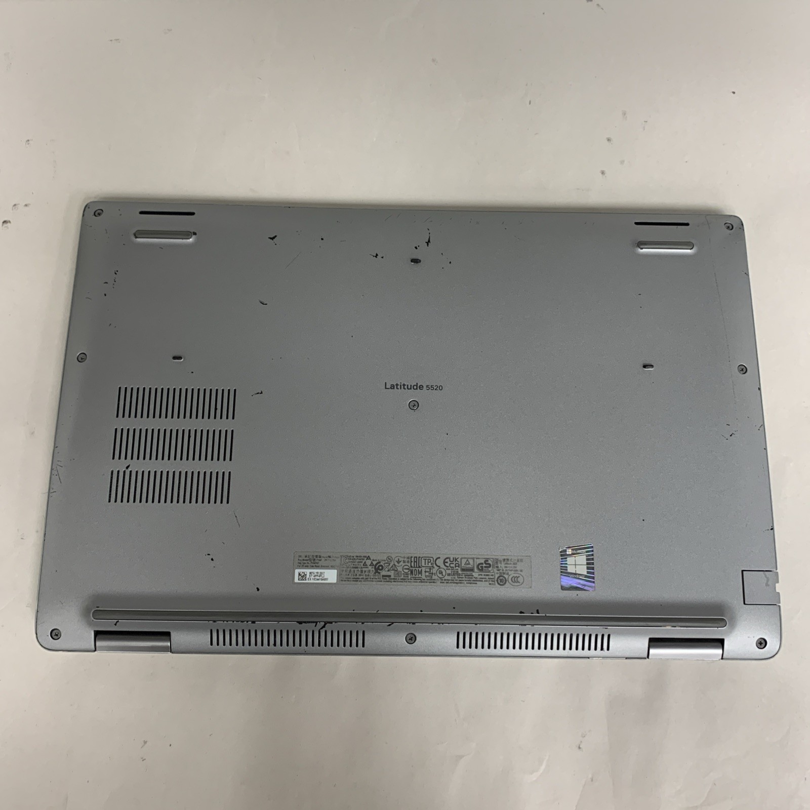 Dell Latitude 5520 i7-1185G7 16GB RAM 256GB SSD Win11 Pro