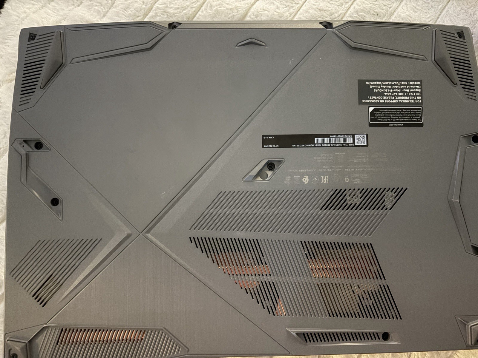 msi gaming laptop thin 15 B13UC