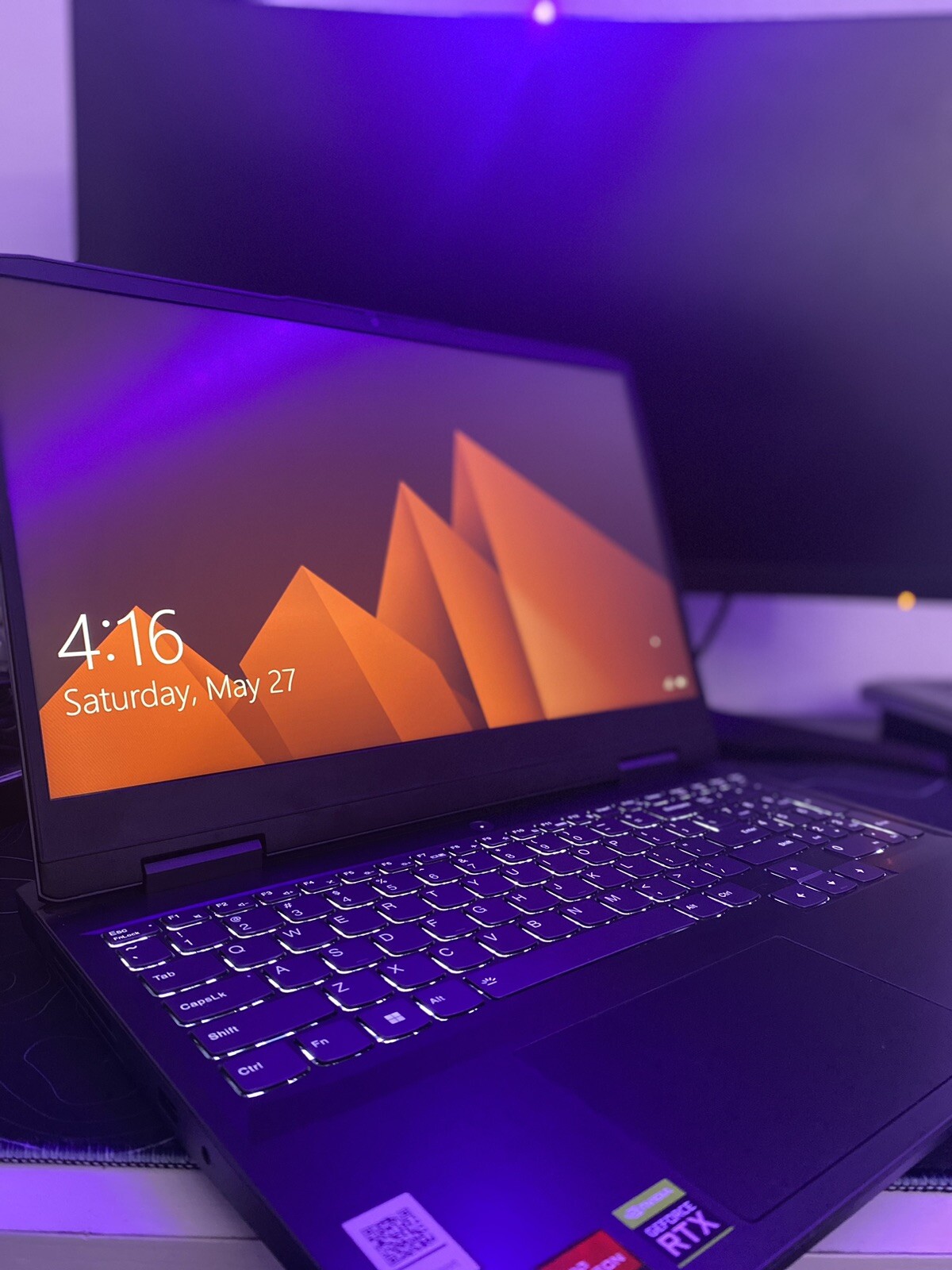 Lenovo IdeaPad Gaming 3 15ARH7 15.6” (256GB SSD AMD Ryzen 5 6600H 3.3GHz 8GB…