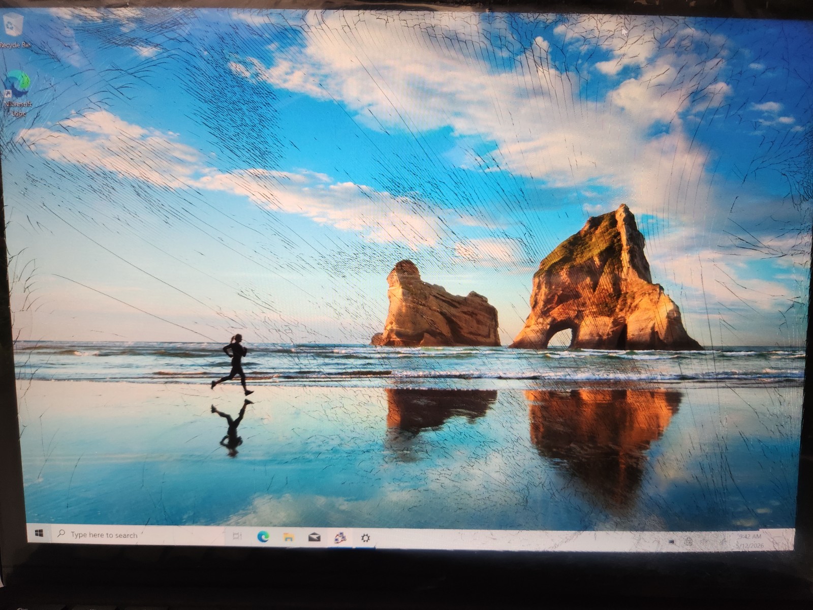 Microsoft Surface Laptop 2 13.5 inch Touchscreen Laptop i5-8250U 8GB 256GB W10