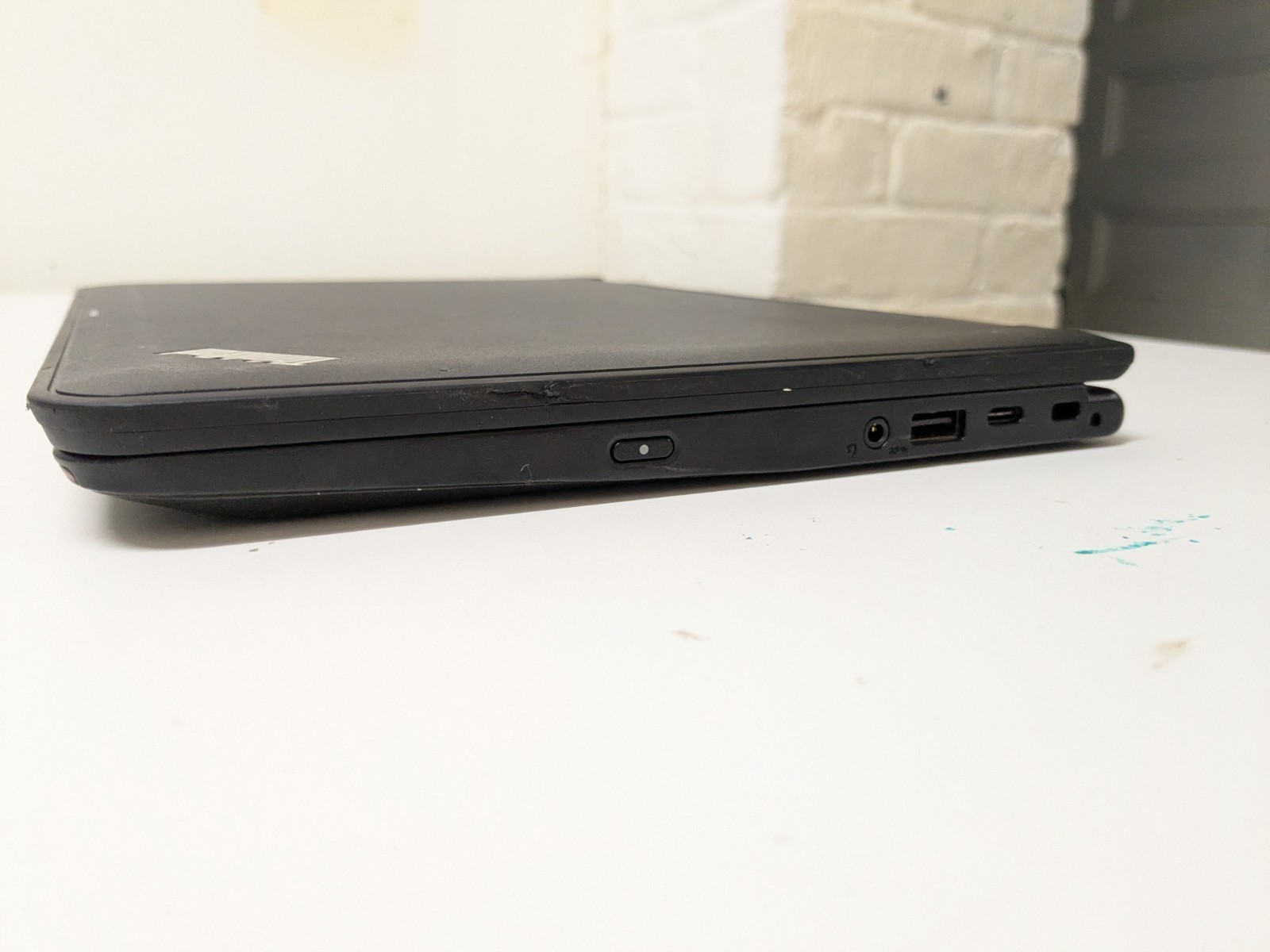Lenovo ThinkPad 11e Yoga 6th Gen 11.6″ M3-8100Y 8GB RAM 128GB SSD Win11 w/ Pen