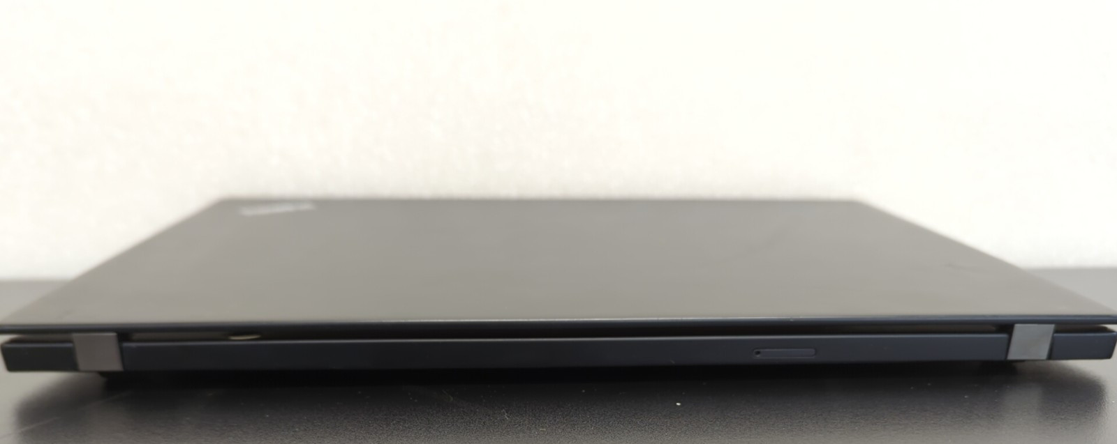 Lenovo ThinkPad T490s | i7-8565U | Touchscreen | 8GB RAM | NO SSD