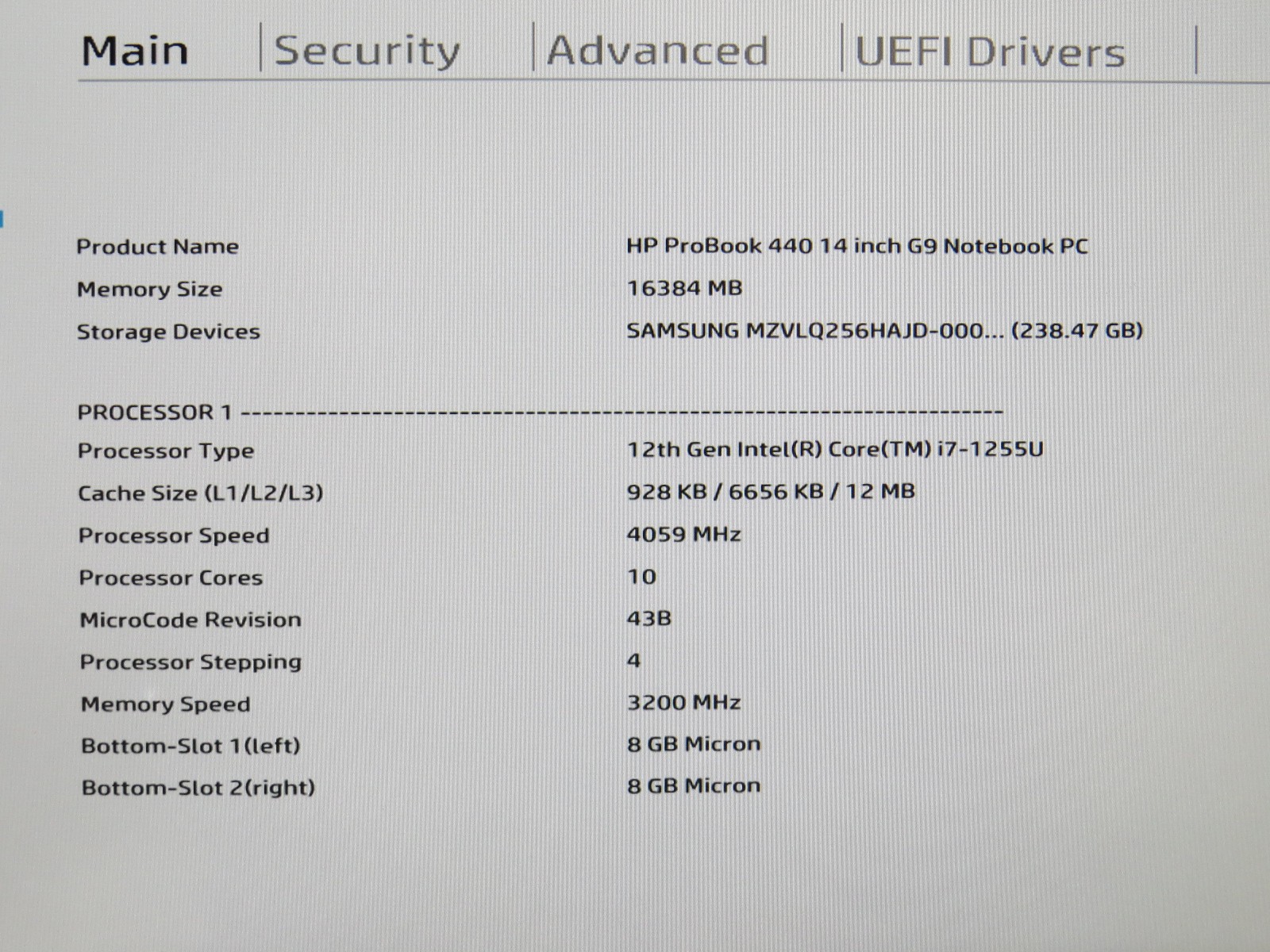 HP ProBook 440 G9 i7-1255U @ 1.7GHz 16GB DDR4 256GB SSD 14″ Win 11 Pro