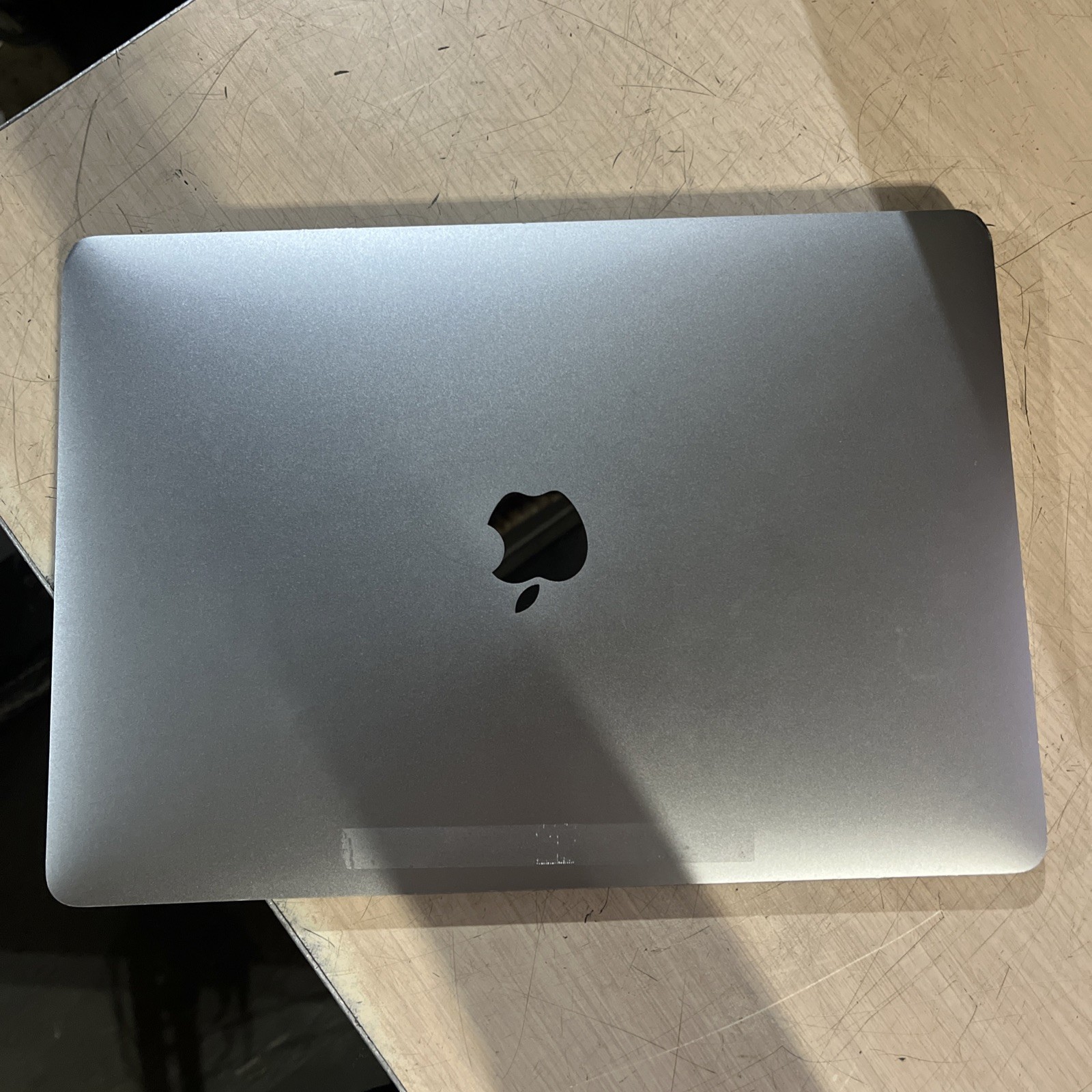 APPLE MACBOOK PRO 13″ MID-2017 CORE I5-7360U 2.3GHZ 8GB RAM NO HD ,
