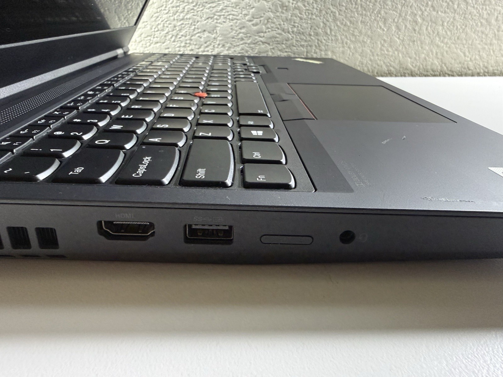 LENOVO THINKPAD P15 GEN 1 I7-10850H 512GB 8GB WIN 11 NVIDIA T1000 NO BATTERY