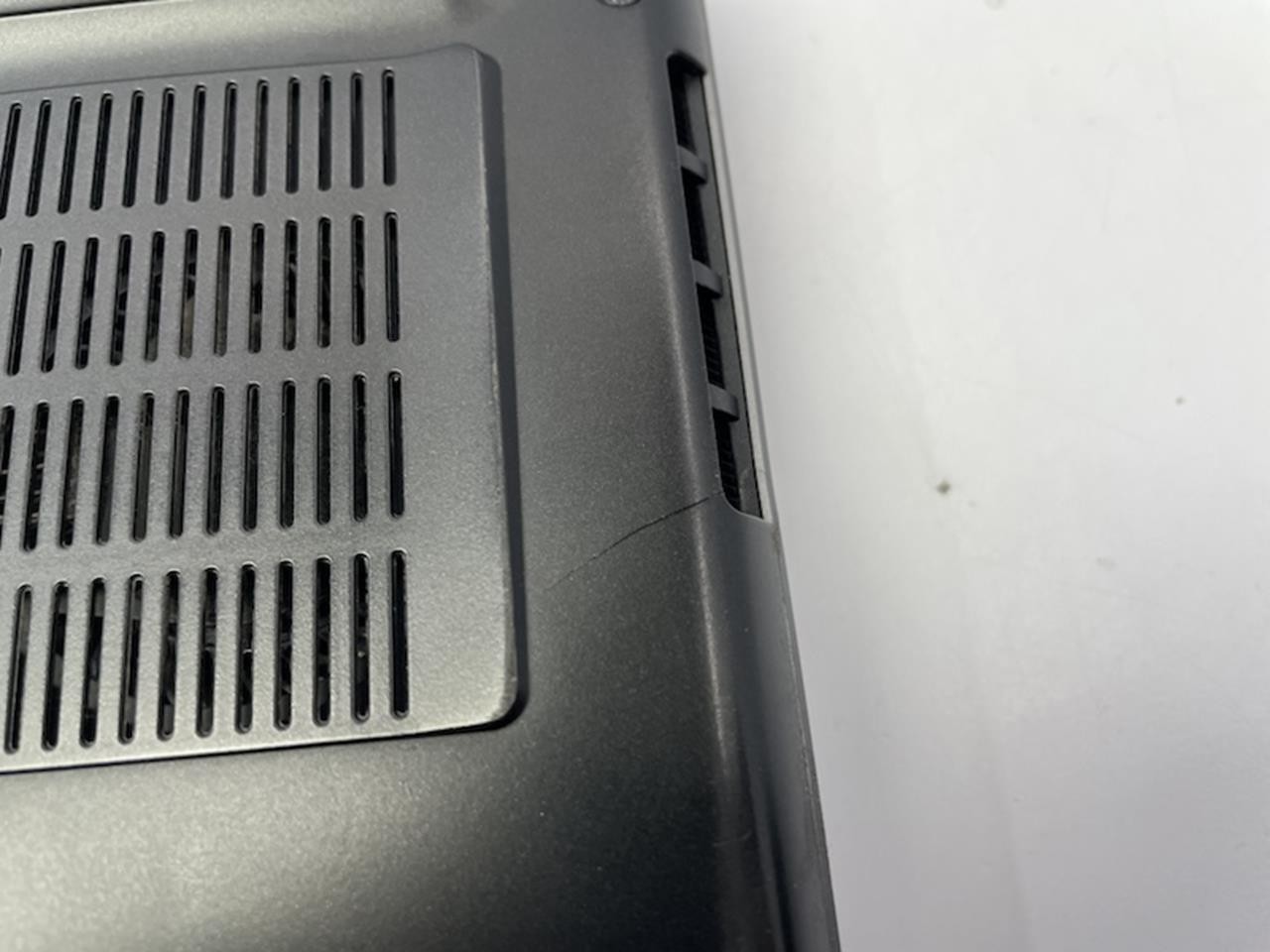 DELL PRECISION 7530 Laptop w/ Intel Core i7-8850H 2.60 GHZ + 32 GB No HD/Battery
