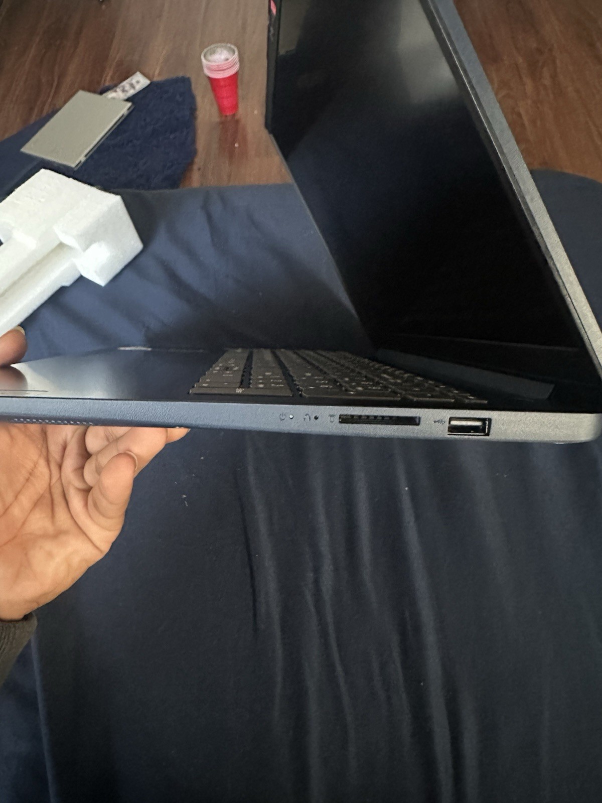 Lenovo – Ideapad 1i 15.6″ Full HD Touchscreen Laptop – Intel Core i5-1334U – …