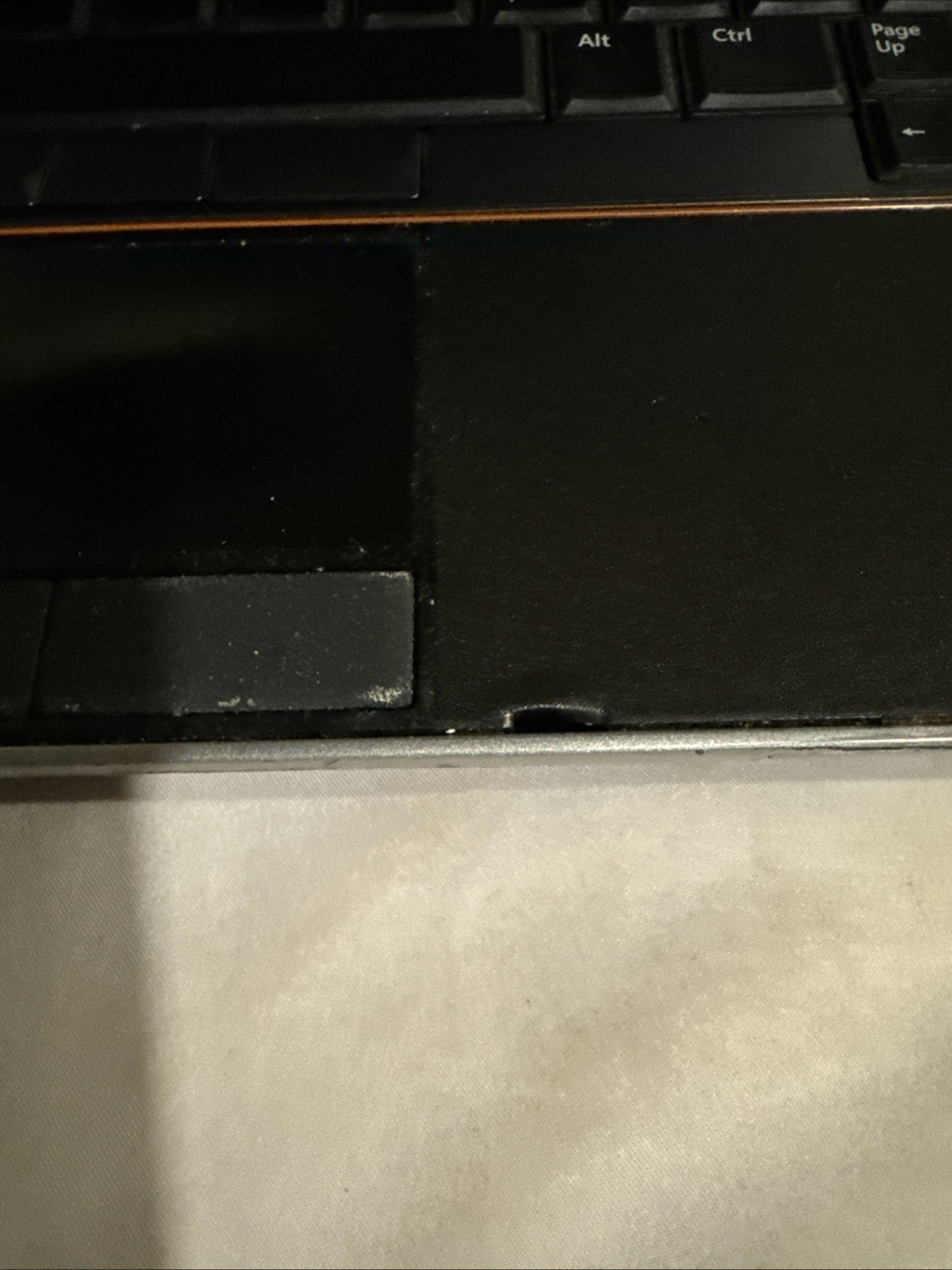 Dell Latitude E6420 UNTESTED – SOLD FOR Parts Latitude E6420