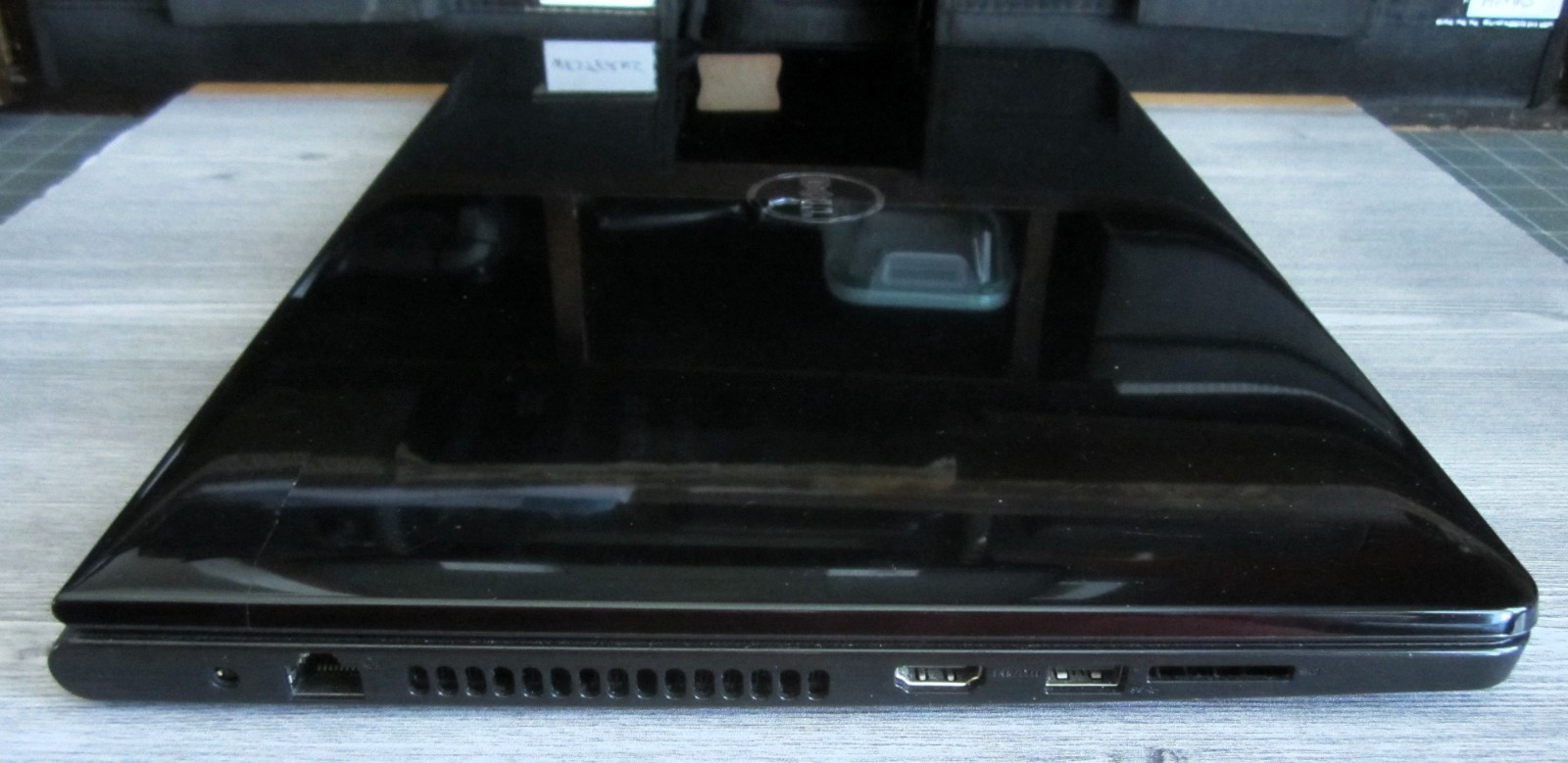 DELL INSPIRON 5555 15.6″ Laptop-AMD A8-7410 2.20ghz, Radeon, Touchscreen*No HDD*