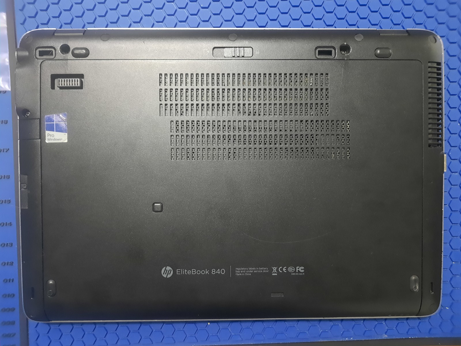 HP Elitebook 840 G2 i5 5300u 2.3GHz 16GB Ram No HD No OS Docking Station