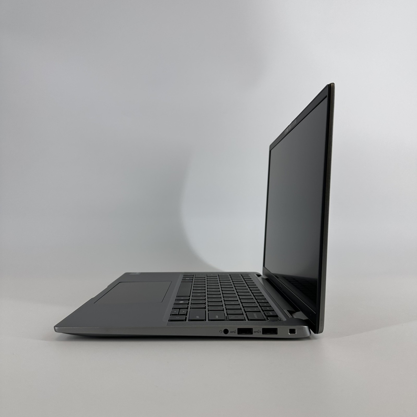 Dell Latitude 7450 14 FHD+ TOUCH 2.1 GHz Ultra 7 165U 32GB 512GB SSD Very Good
