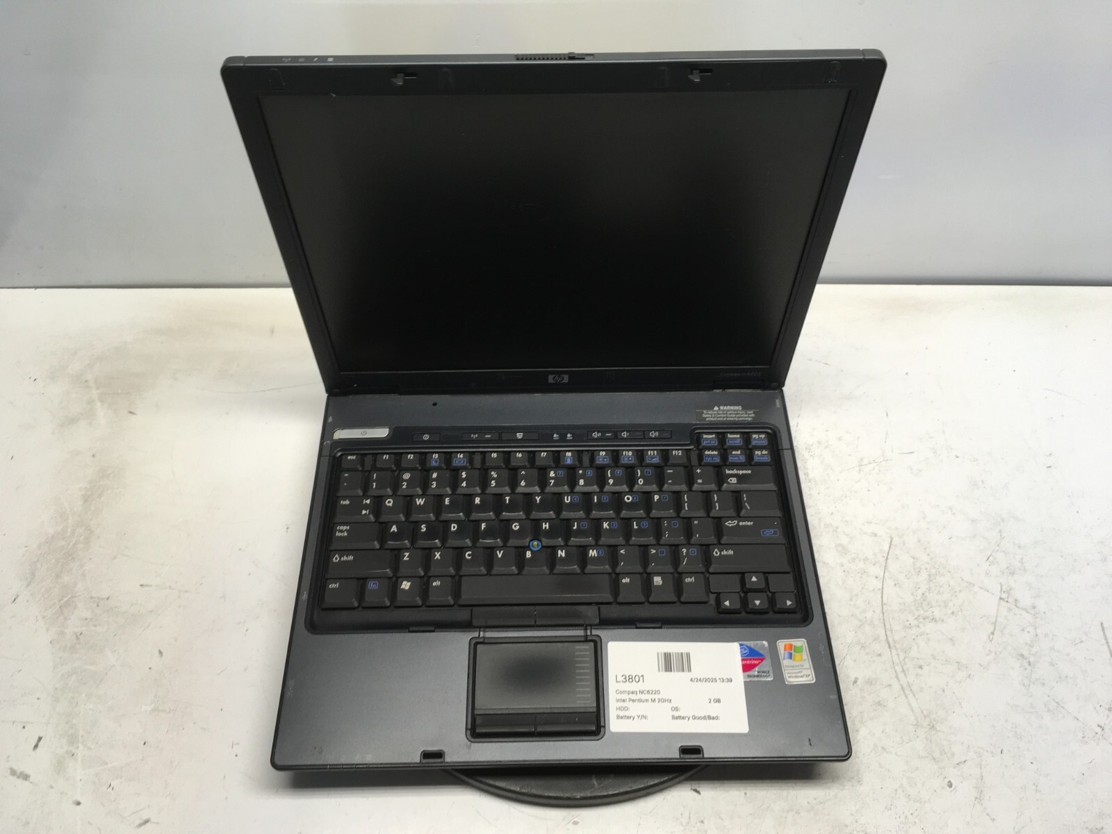 Compaq NC6220 Intel Pentium M 2GHz 2 GB NO HDD – Dim Screen