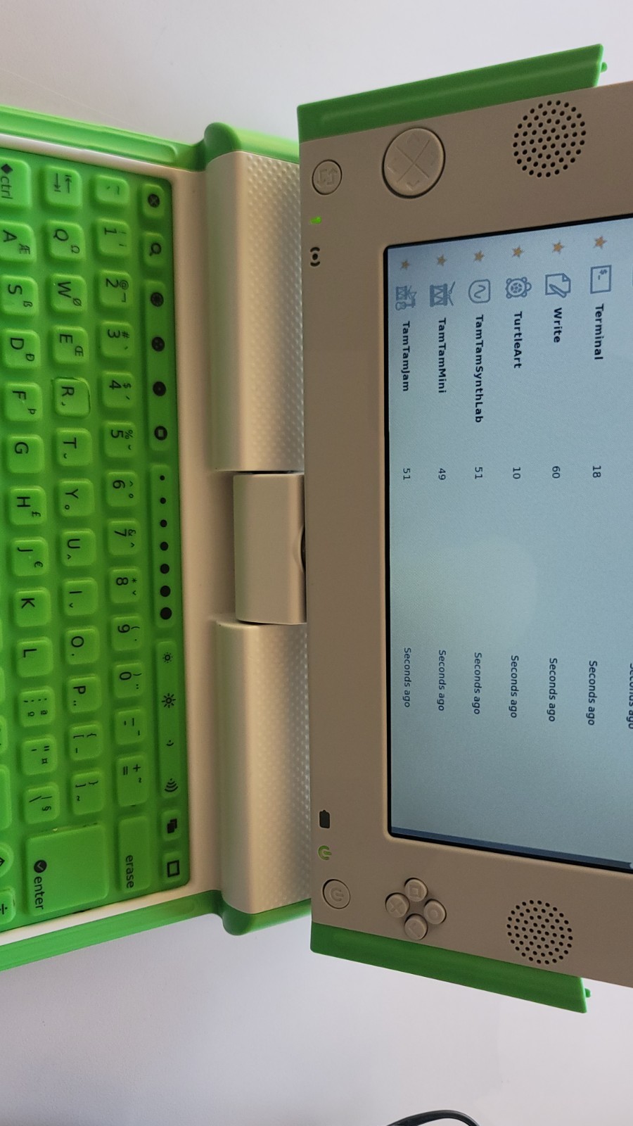 OLPC XO-1 Computer One Laptop Per Child (256MB RAM – 1GB Storage) TESTED AND WO