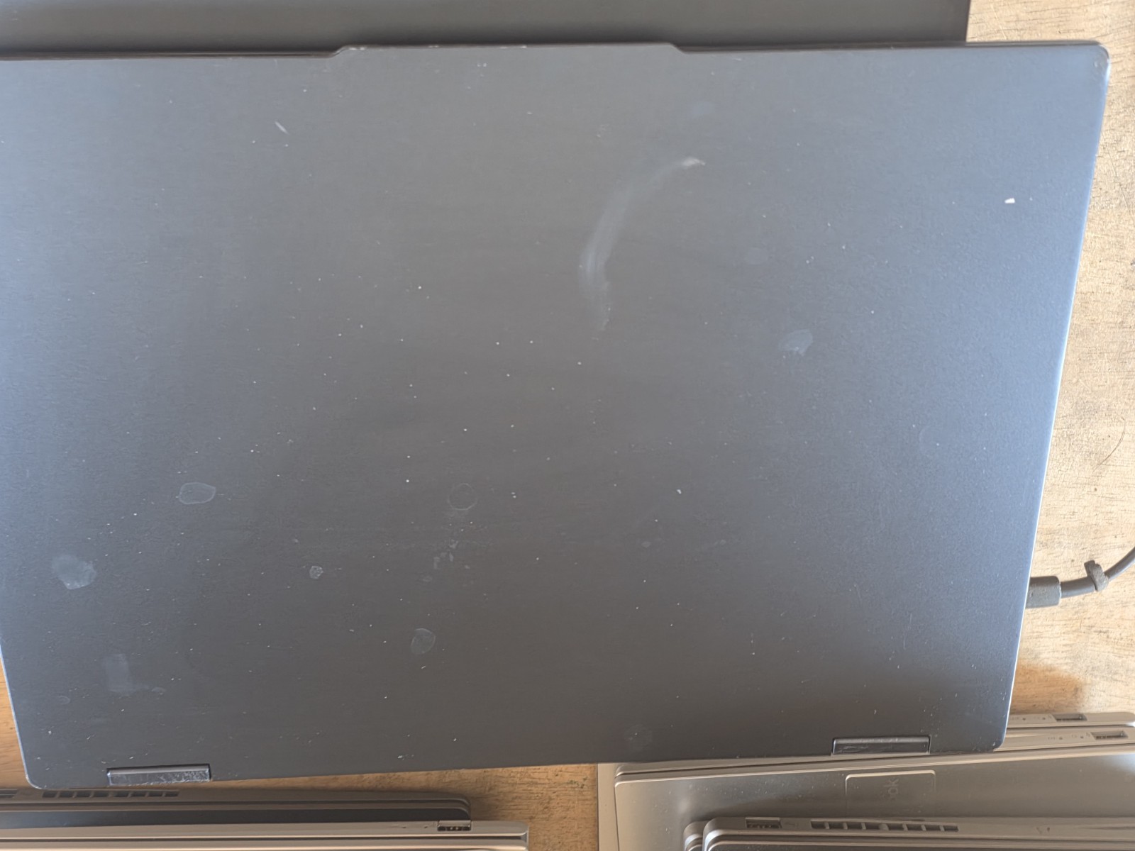 Lenovo IdeaPad Slim 5 16IRU9 2n1 16″ Touch , Intel Core 7 150u 16 gb B Lm93