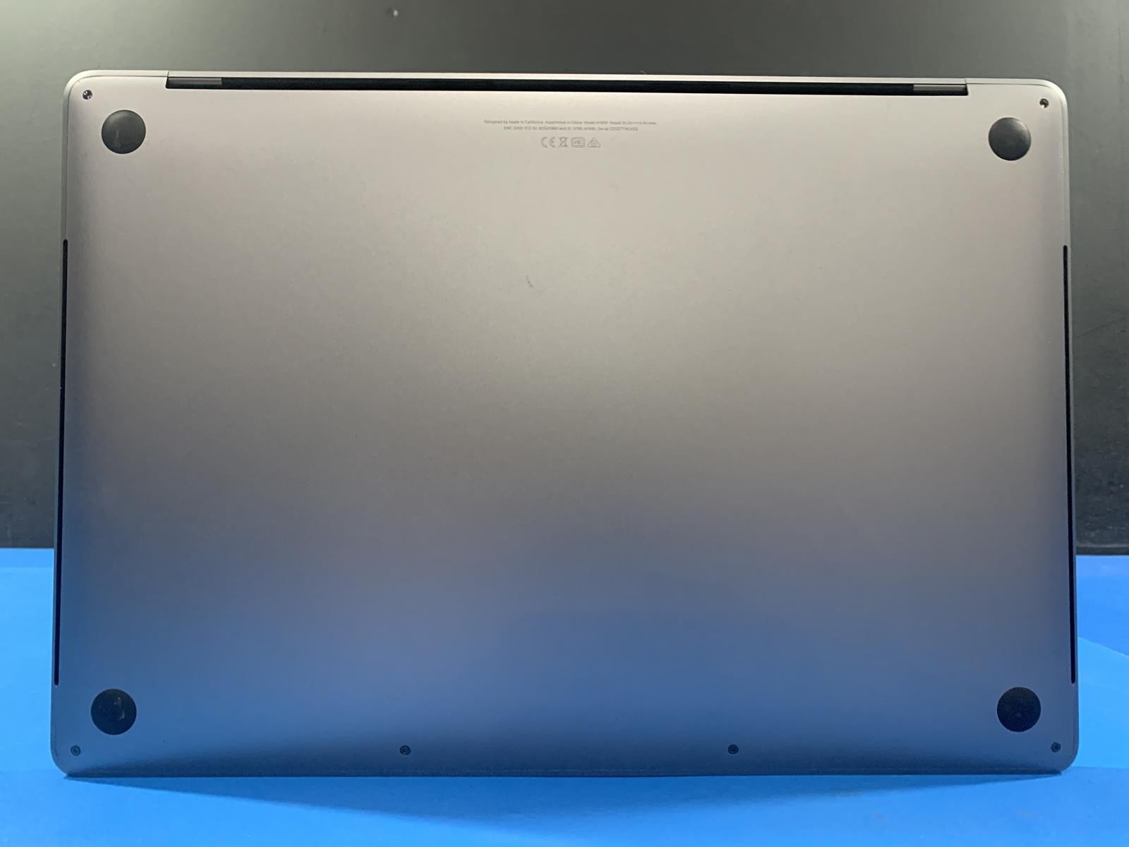 Apple MacBook Pro A1990 Core i7 9750H 2.60GHz 32GB DDR4 512GB SSD Sequoia