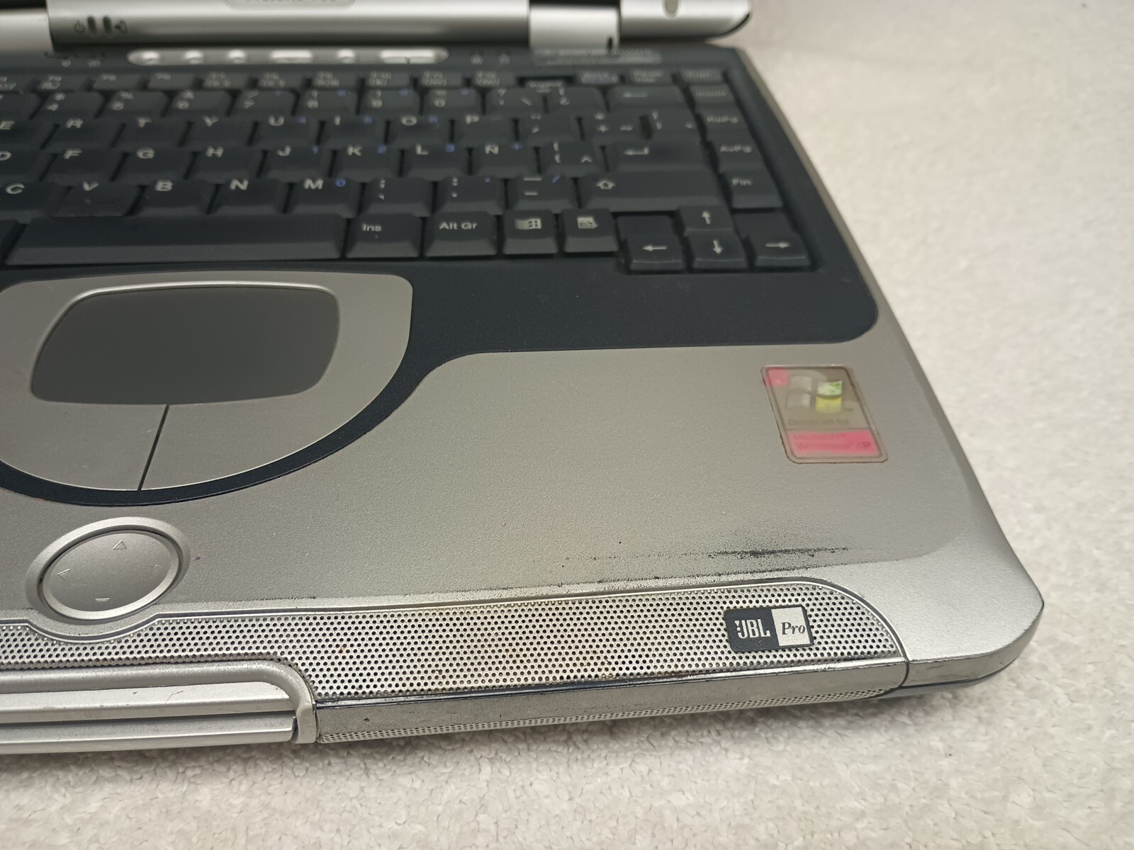 Compaq Presario 700 14.1 Inch Laptop CM2130 Model 725LA For Parts Or Repair