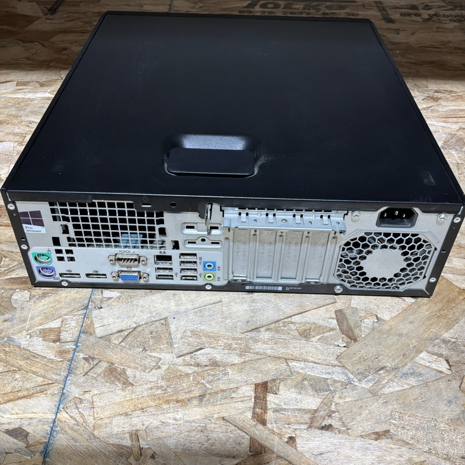 HP ProDesk 600 G2 SFF i5-6500 3.2GHz 500GB HD 8GB DDR4 Desktop C324
